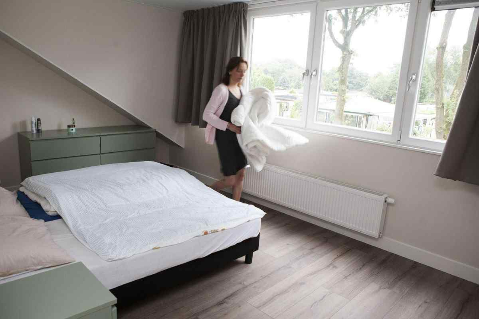 zeer-luxe-24-persoons-groepsaccommodatie-op-de-veluwe