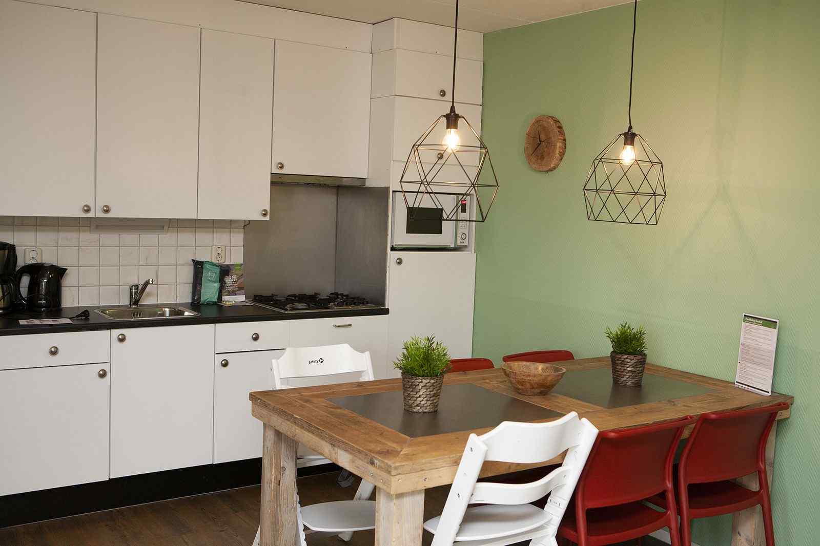 comfortabel-7-persoons-kinderbungalow-op-de-veluwe