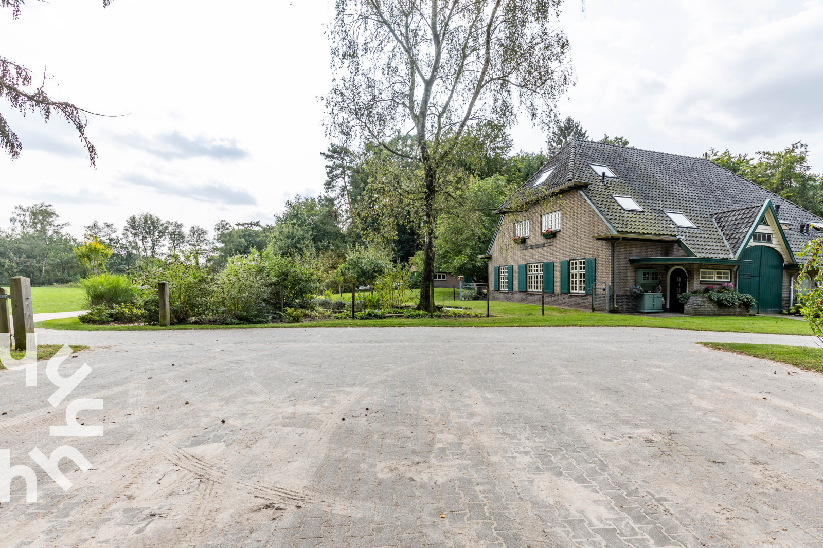 moderne-10-12-persoons-vakantieboerderij-geschikt-voor-mindervaliden-in-de-achterhoek