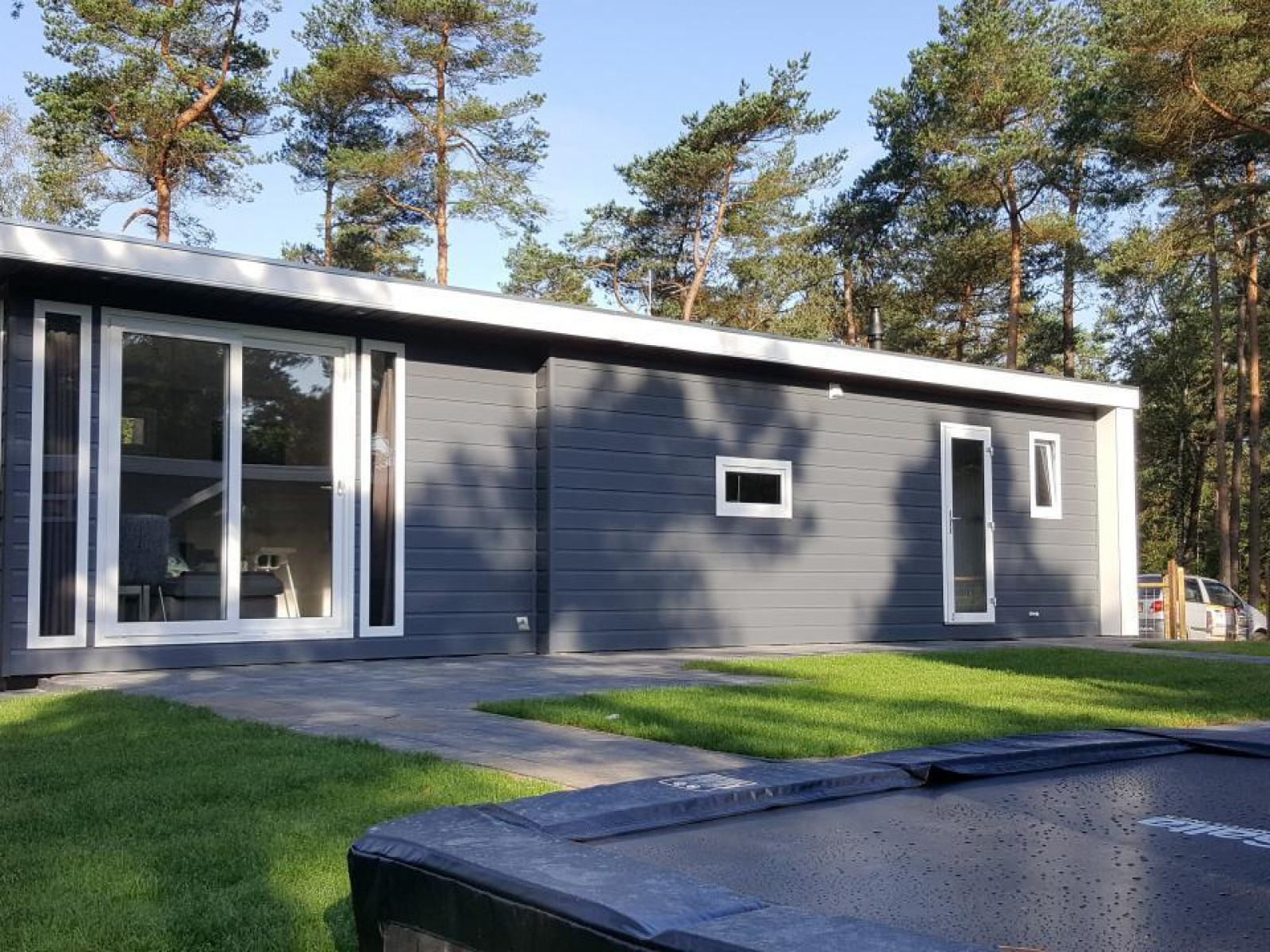 Mooi 6 persoons chalet met sauna in Beekbergen Veluwe