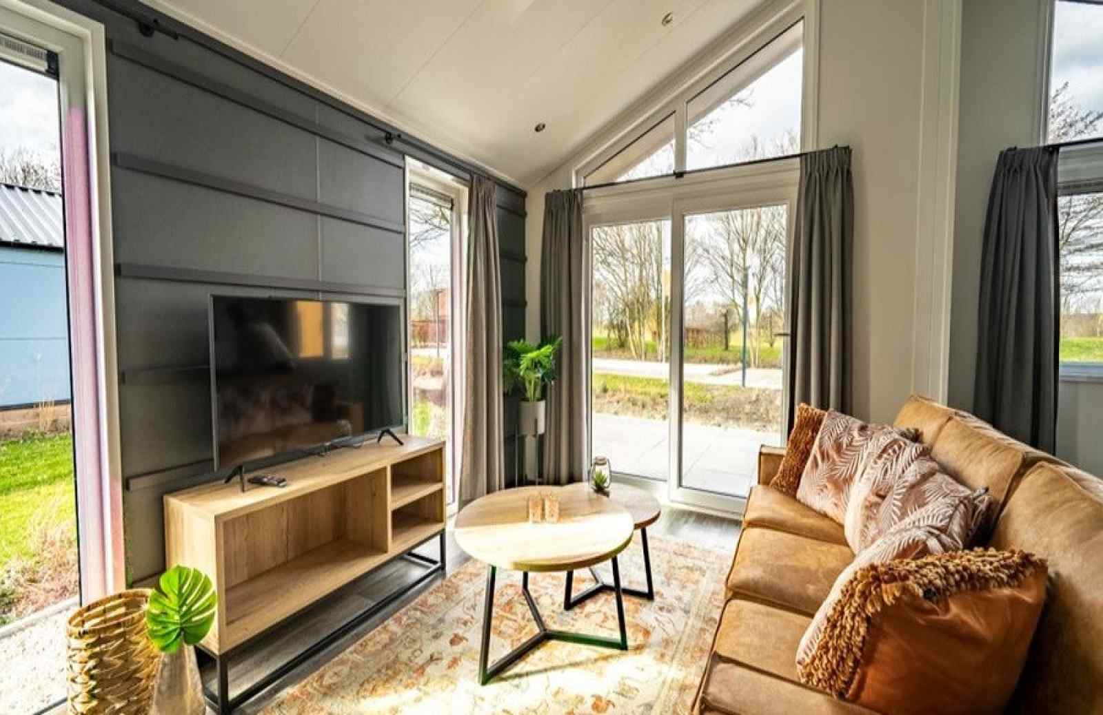 luxe-6-persoons-vakantiehuis-op-een-vakantiepark-aan-de-maas