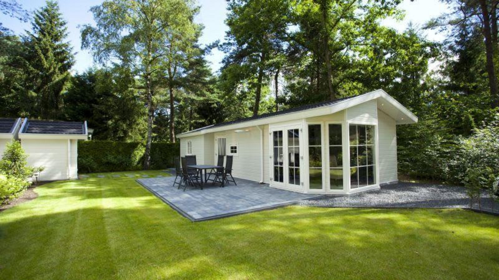 4-persoons-vakantiewoning-op-vakantiepark-beekbergen-nabij-2-nationale-parken-op-de-veluwe