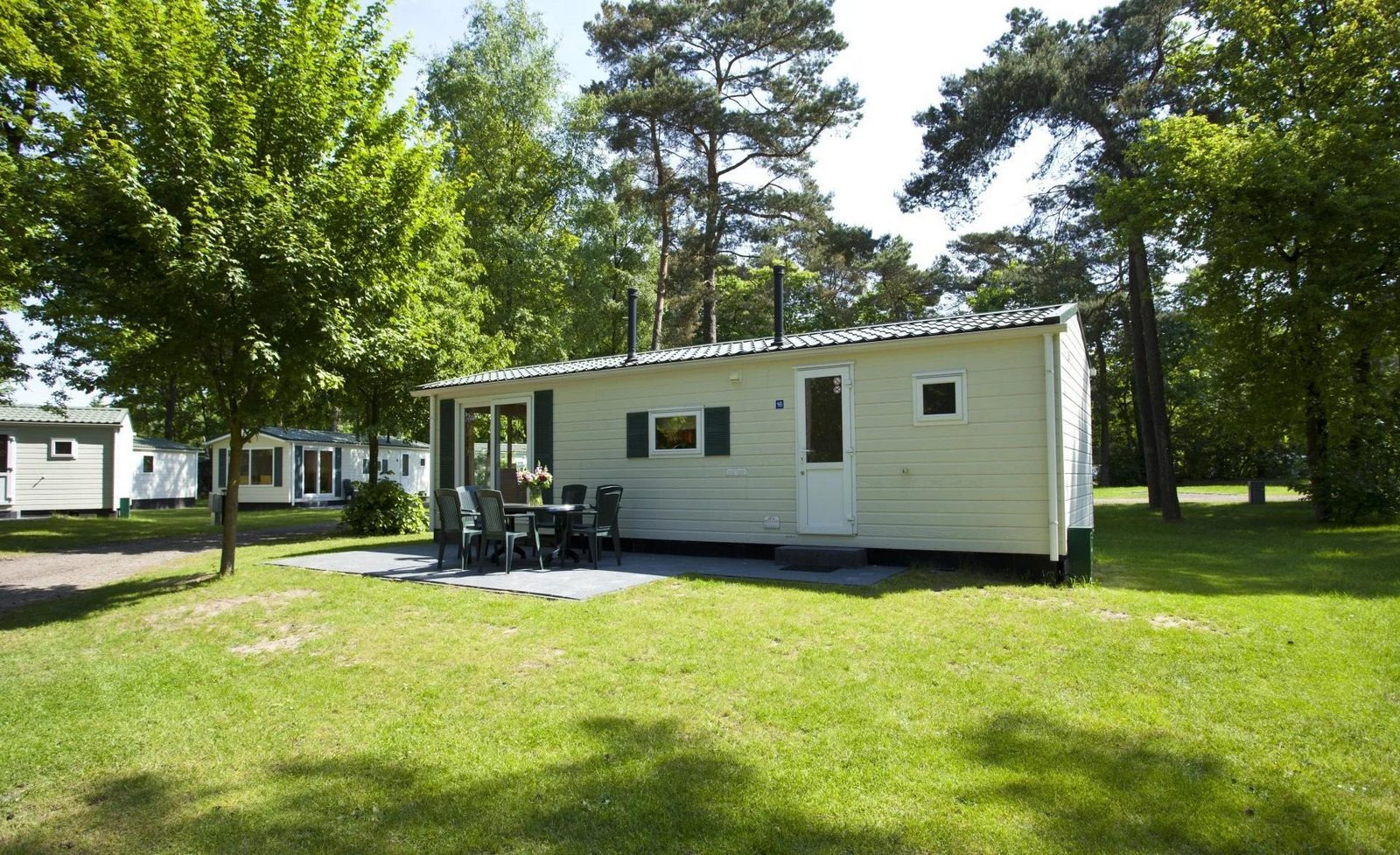 Basic 4 persoons chalet op vakantiepark de Zanding met 