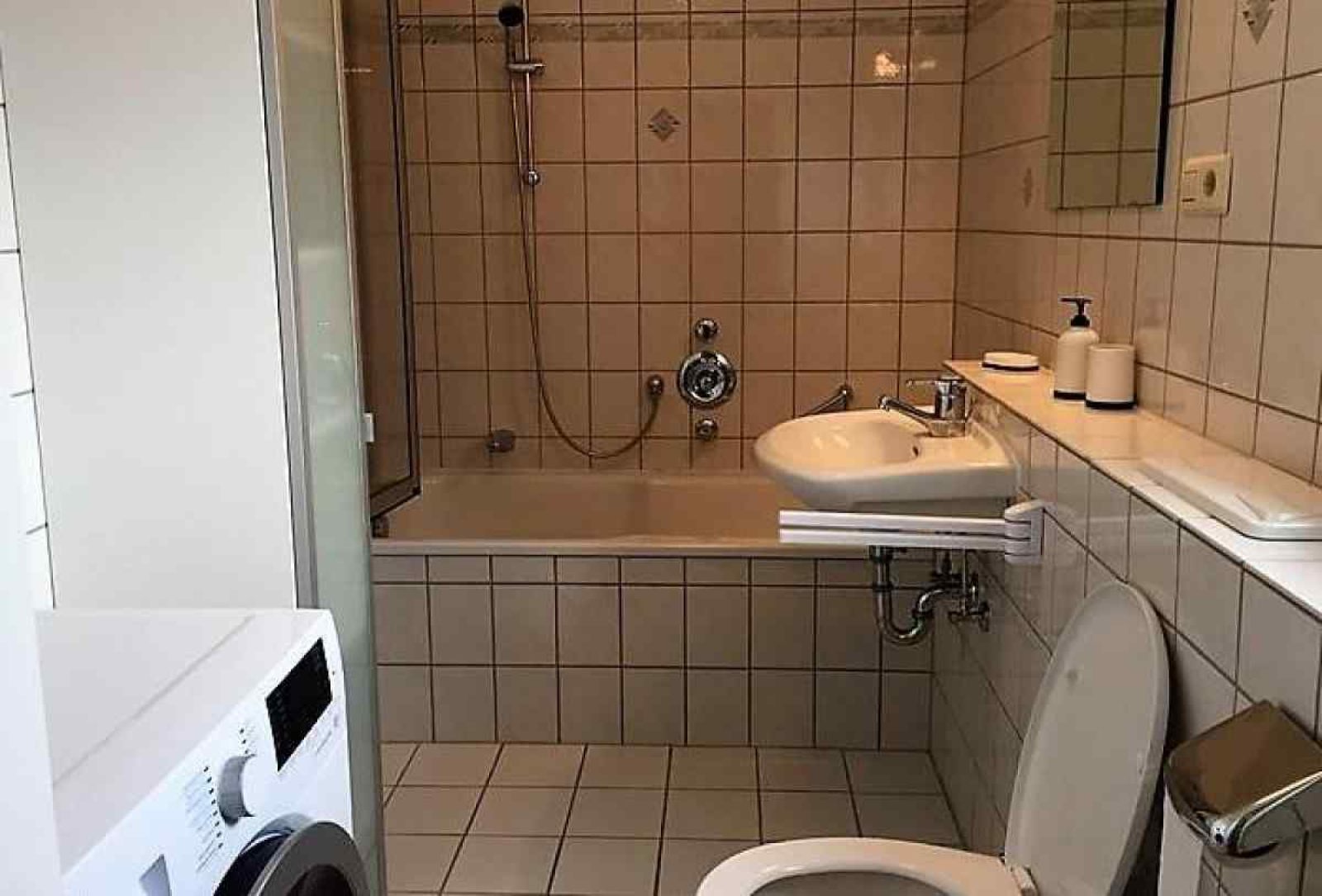 DS021