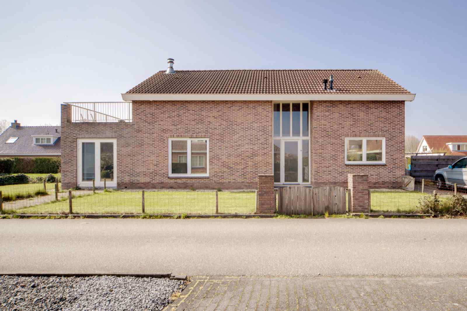 ruim-vakantiehuis-voor-8-personen-met-4-slaapkamers-in-zeewolde
