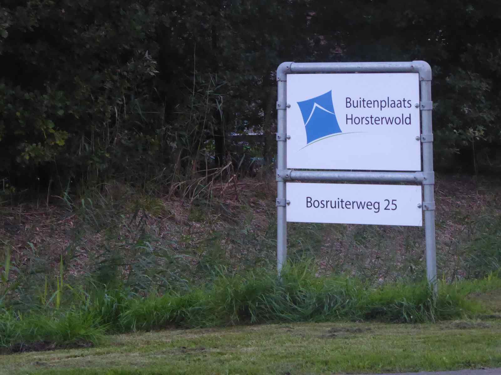 ruim-vakantiehuis-voor-8-personen-met-4-slaapkamers-in-zeewolde
