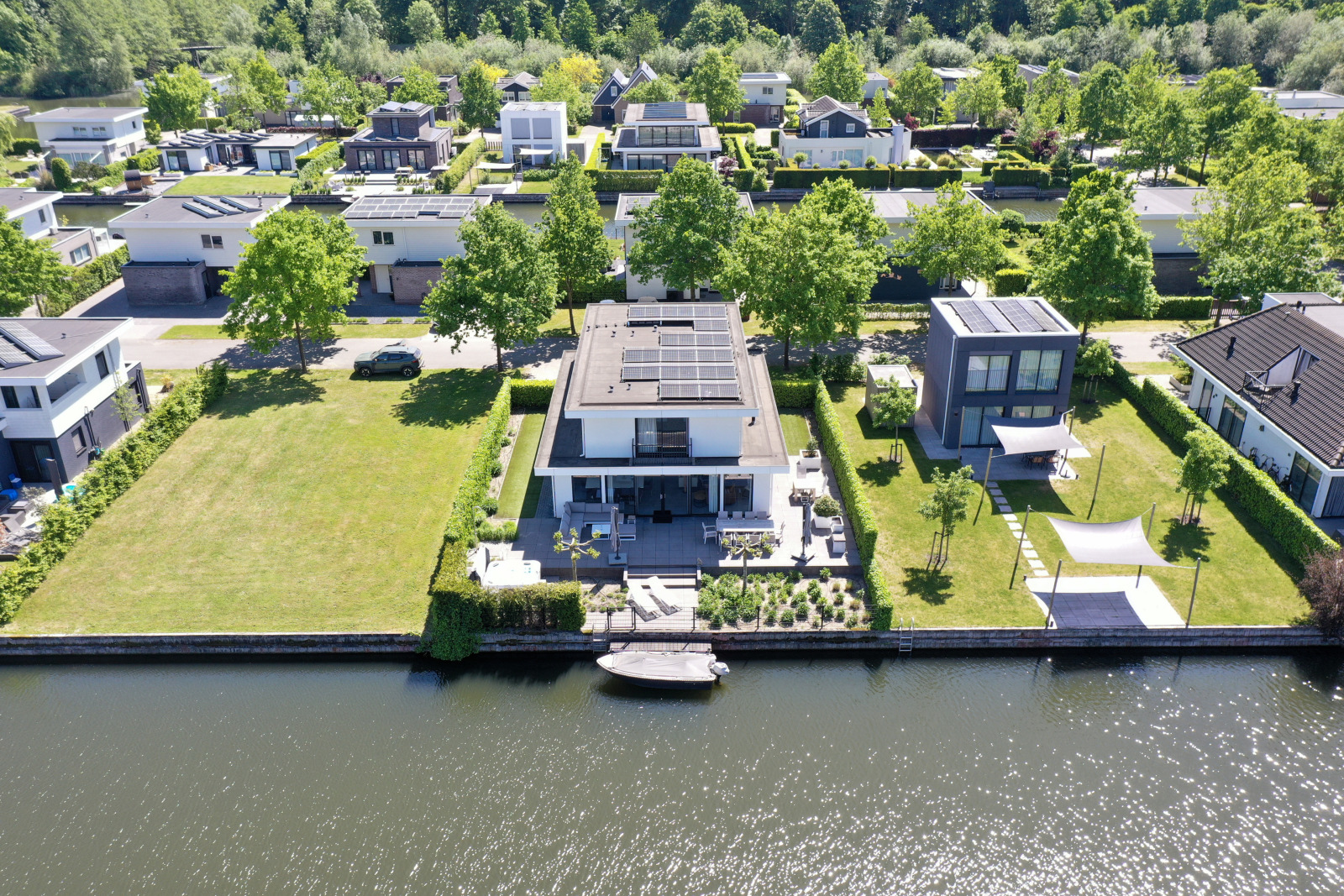 Villa in Zeewolde voor 10 personen foto 14
