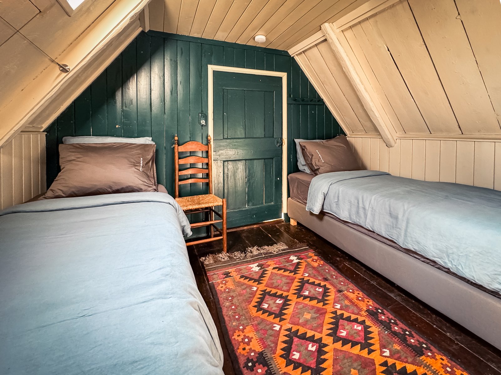 historische-vakantieboerderij-voor-6-personen-aan-het-water-in-terherne