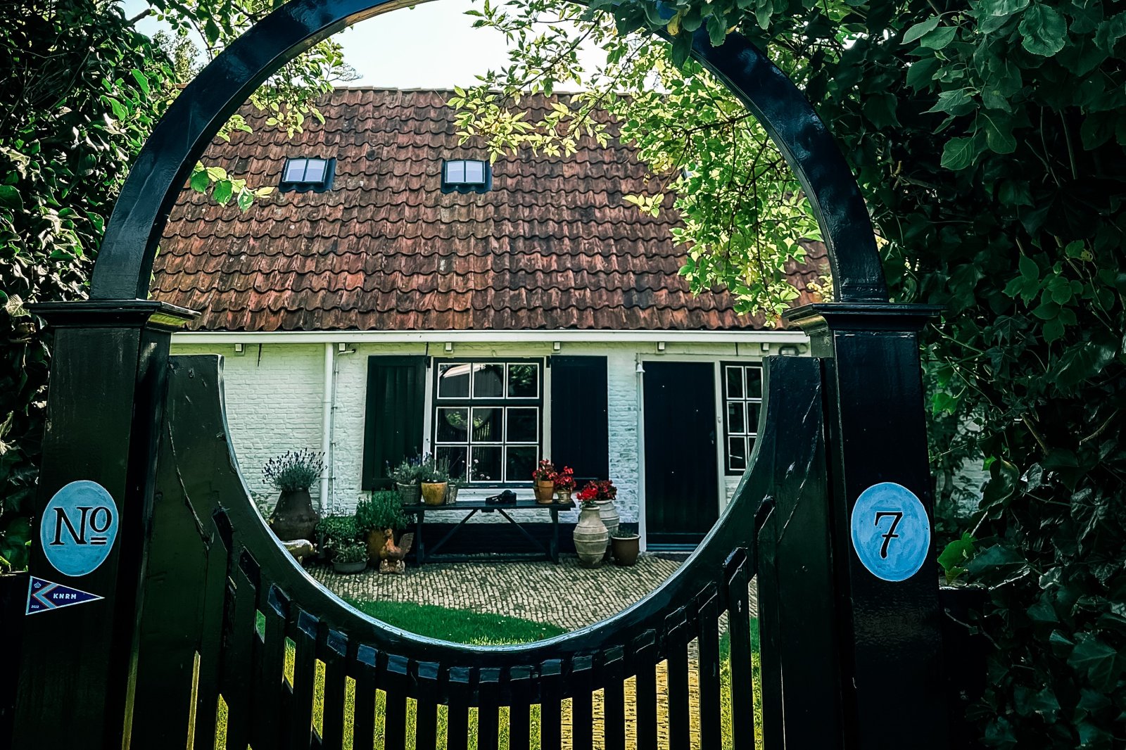 historische-vakantieboerderij-voor-6-personen-aan-het-water-in-terherne