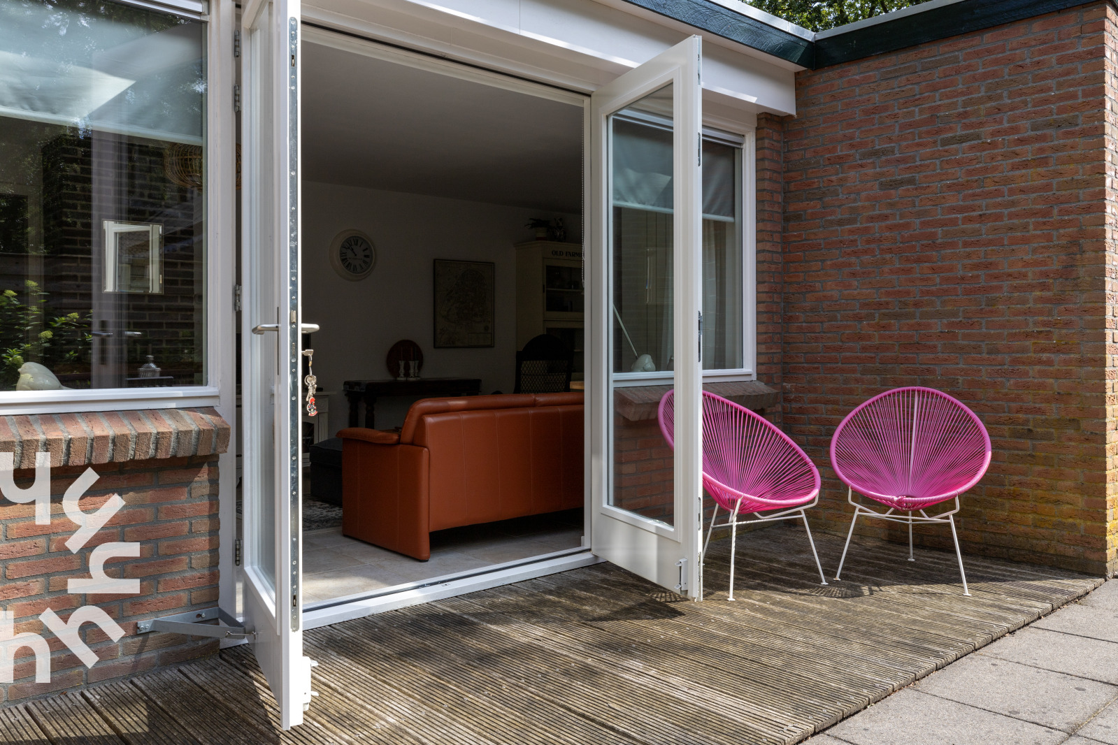 comfortabele-4-persoons-bungalow-met-bubbelbad-in-het-mooie-bosrijke-gebied-van-appelscha