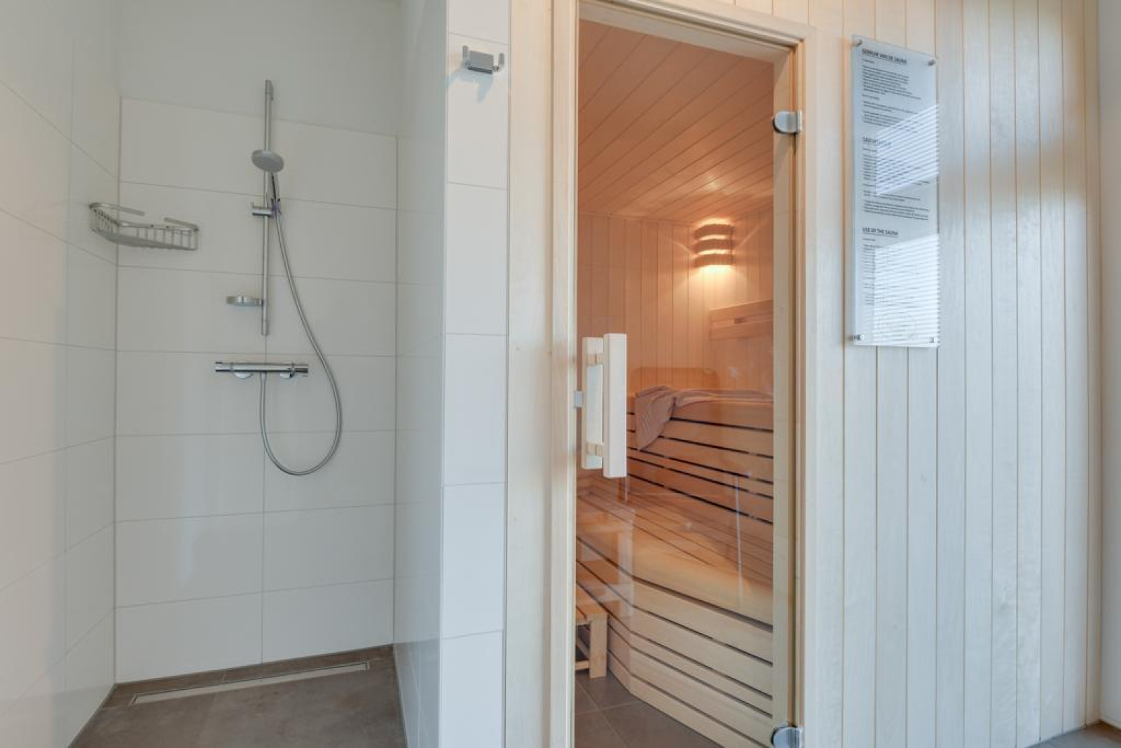 Villa in Heeg voor 8 personen foto 12