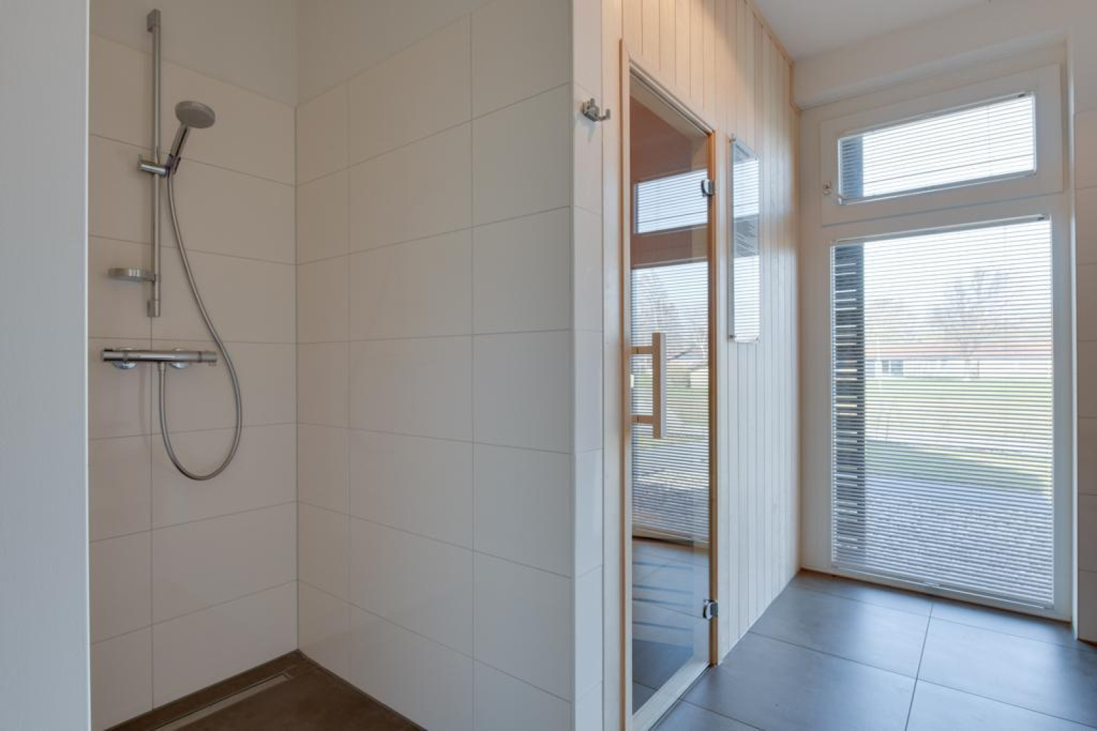 Villa in Heeg voor 8 personen foto 20