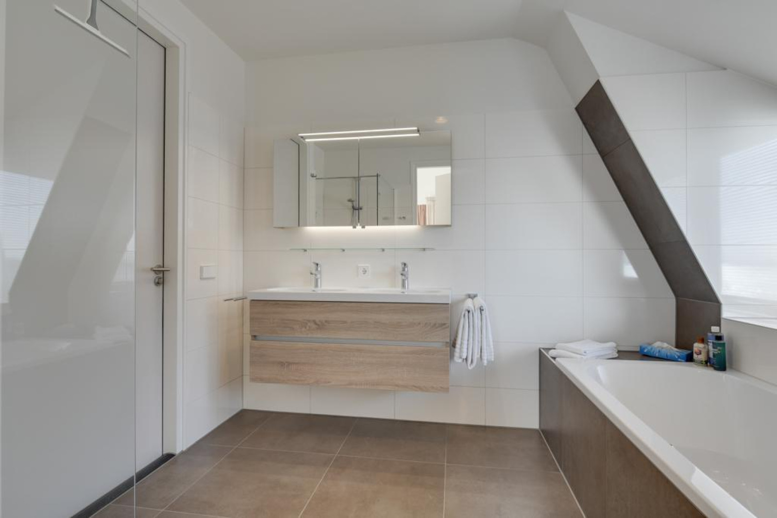 Villa in Heeg voor 8 personen foto 19