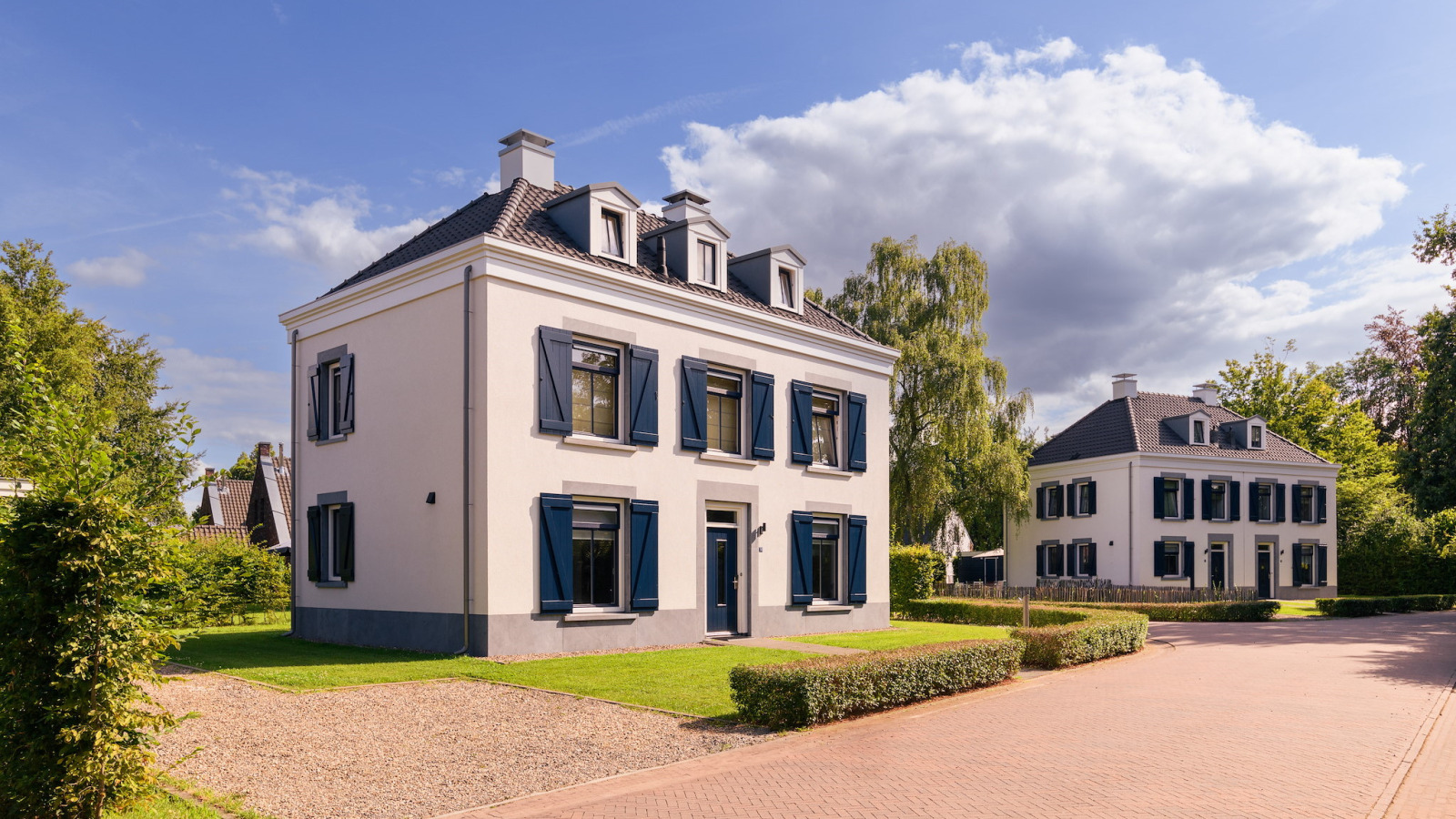 Luxe 12-persoons vakantiehuis met sauna en whirlpool op vakantiepark in Maastricht — groepsaccommodatie in Maastricht