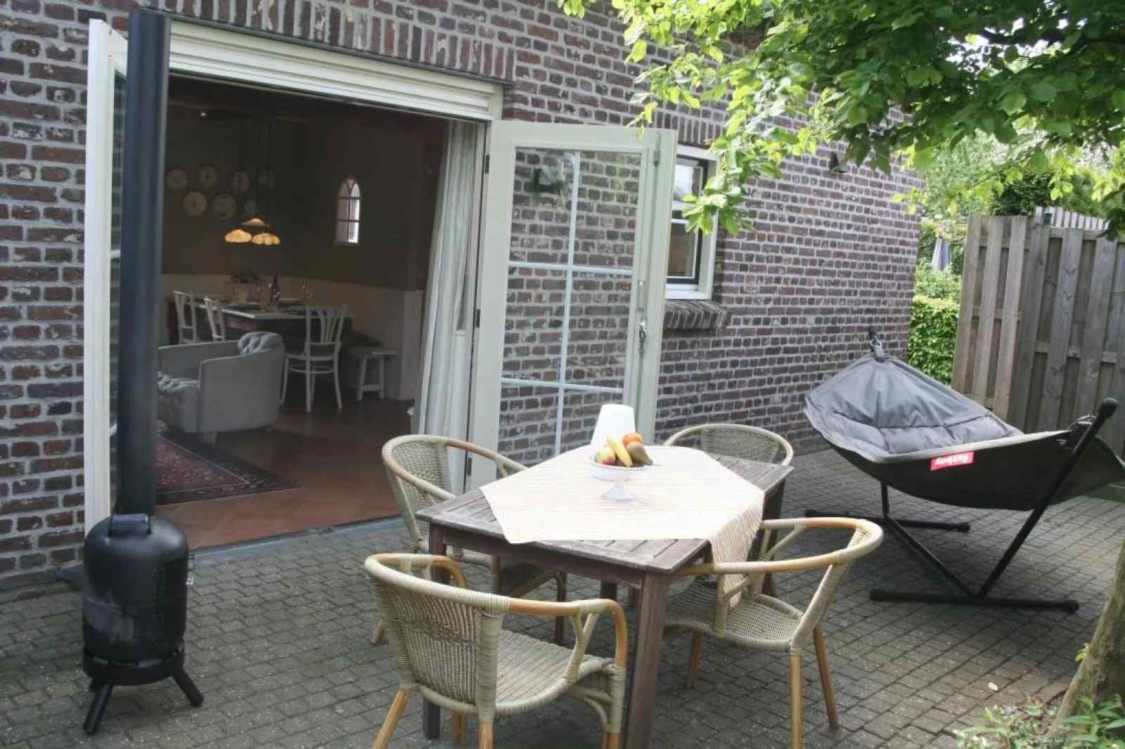 4-persoons-sfeervol-vakantiehuis-met-bedstede-in-noord-limburg