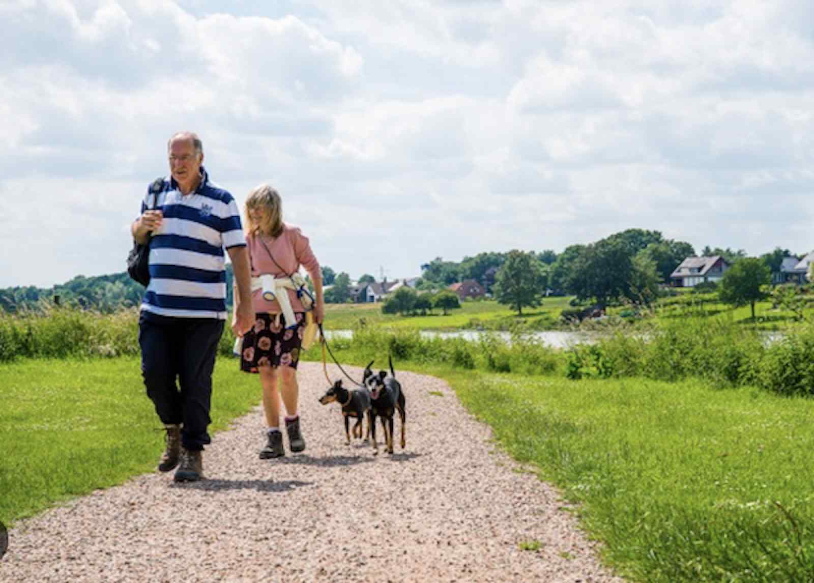 natuurrijk-gelegen-5-persoons-vakantiehuis-nabij-het-bos-en-water-in-beesel-limburg