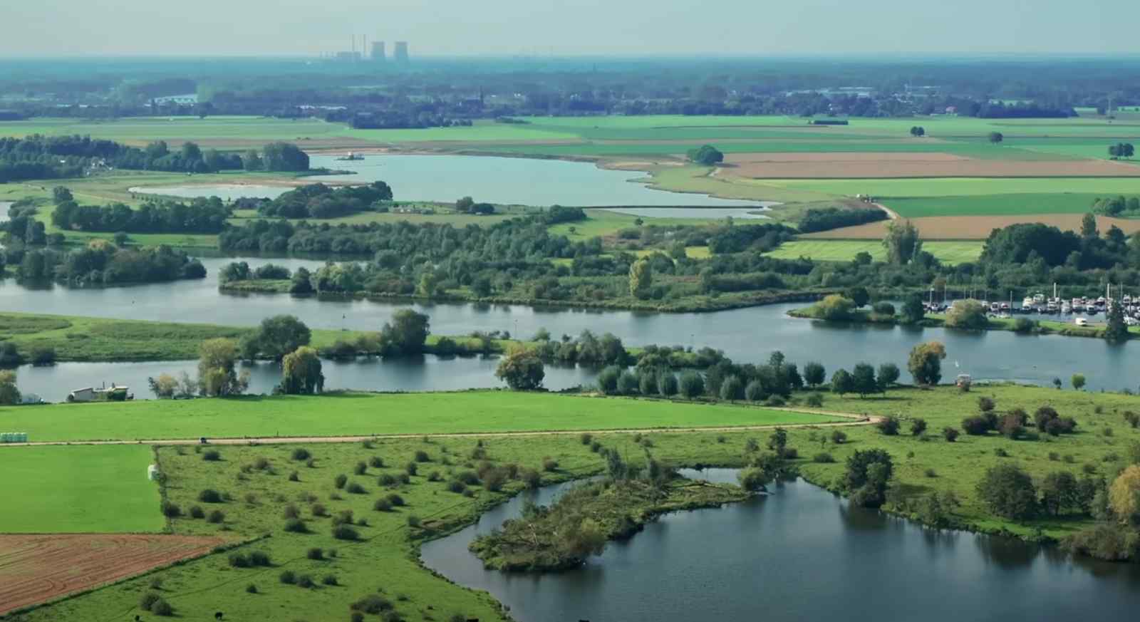 vakantiehuis-met-prachtig-uitzicht-in-beesel-limburg-voor-8-personen-rolstoeltoegankelijk