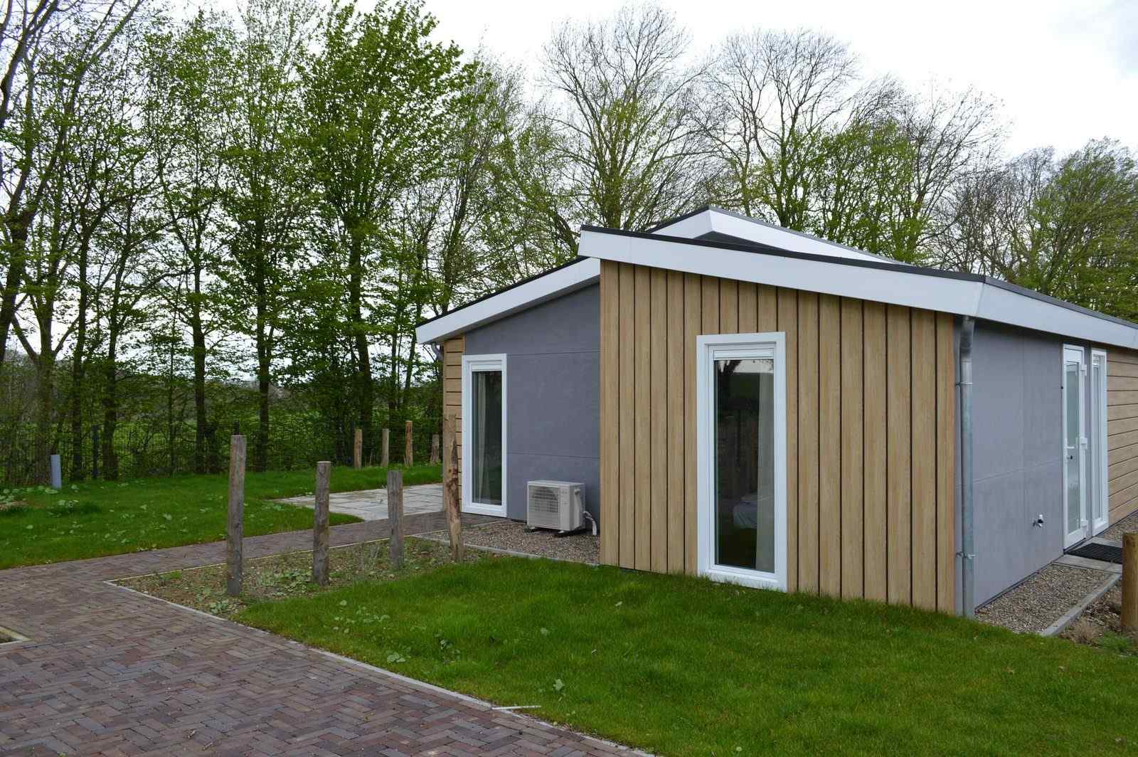 Duurzaam vakantiehuis voor 6 personen met tuinhuis op e