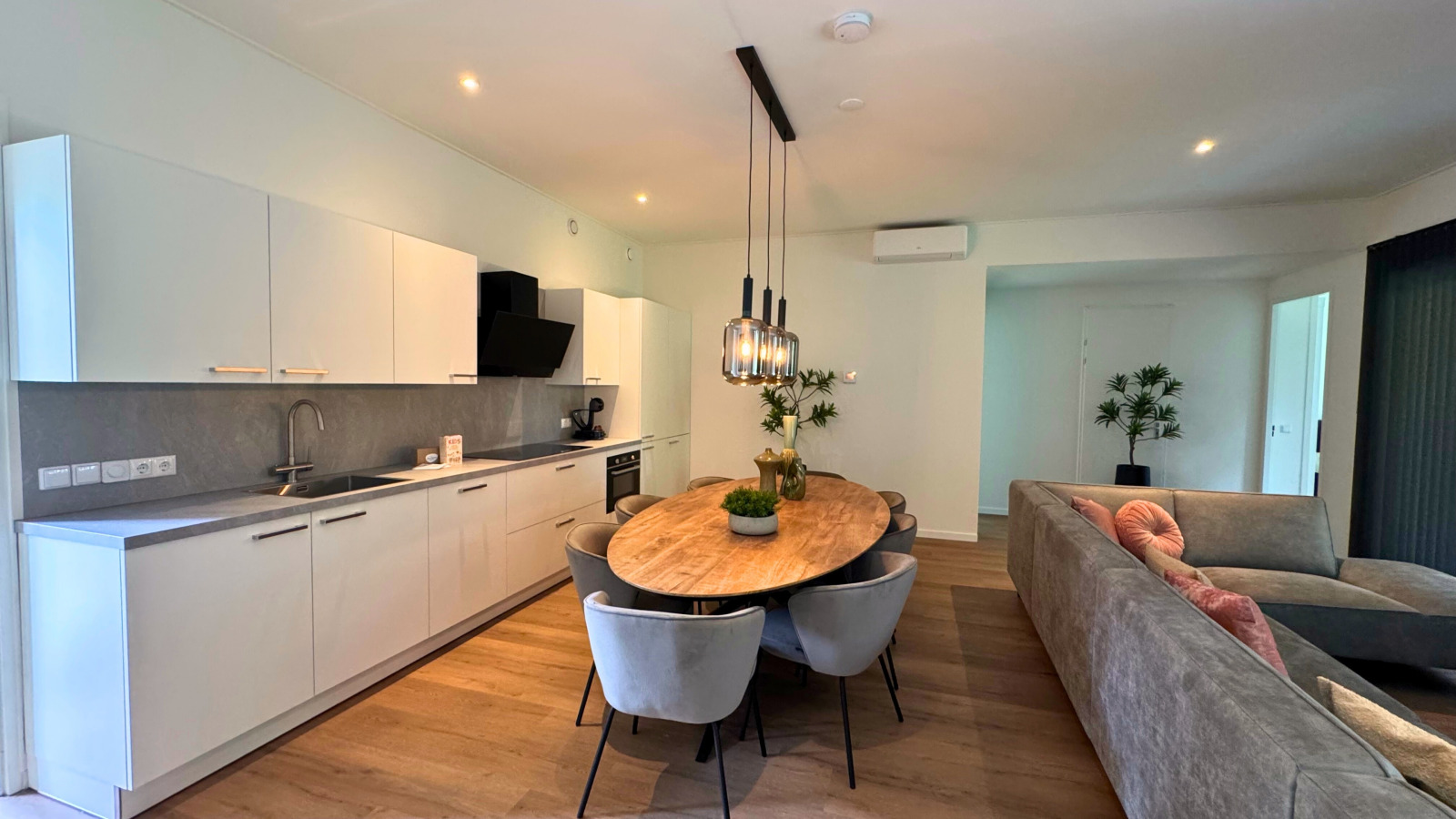 Bungalow in Maasbree voor 8 personen foto 14