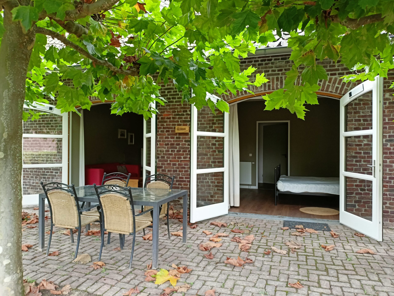 18 persoons groepsaccommodatie in een historische Boerderij in Lottum, Noord Limburg — groepsaccommodatie met vuurplaats