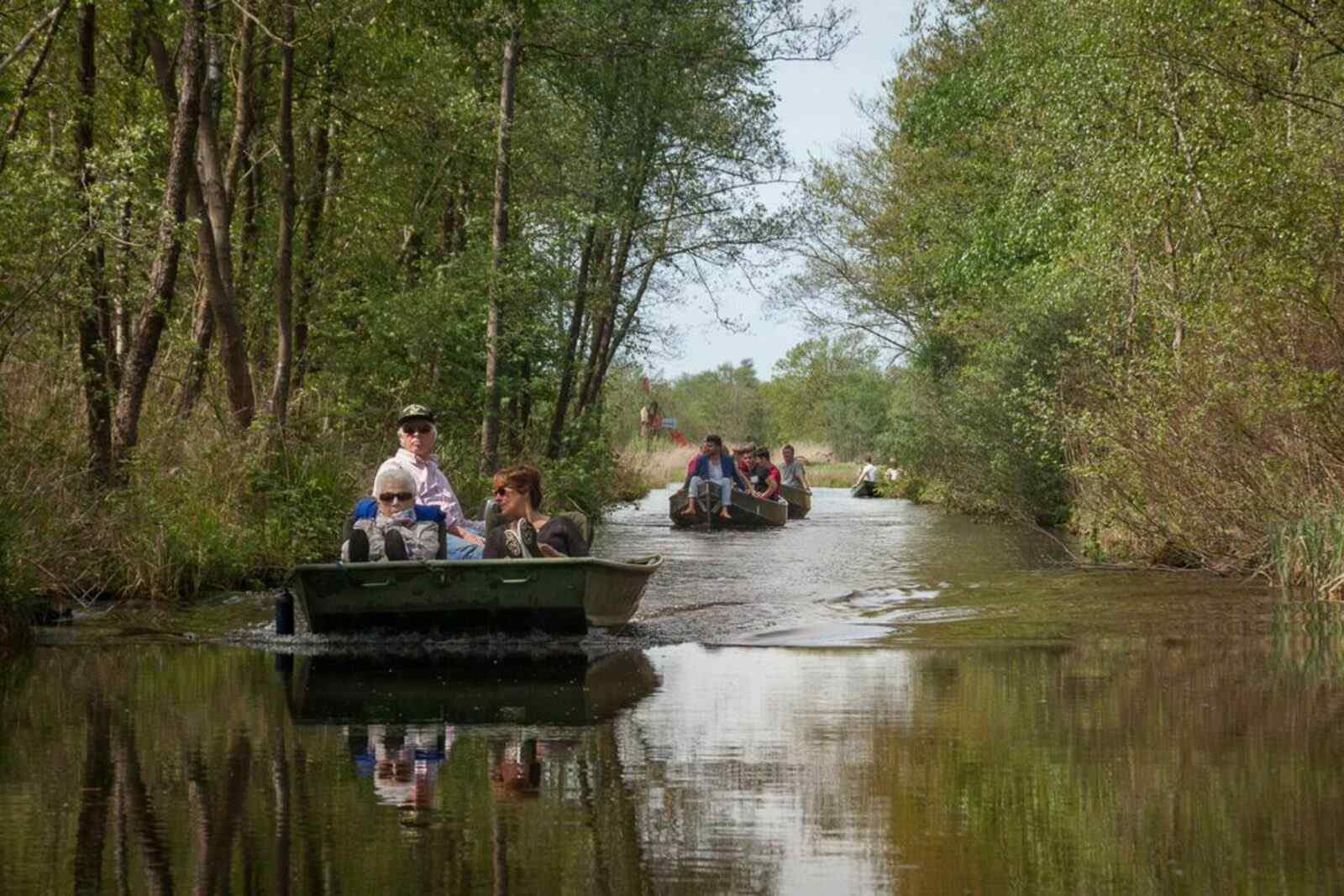 gezellige-4-persoons-lodge-op-vakantiepark-eigen-wijze