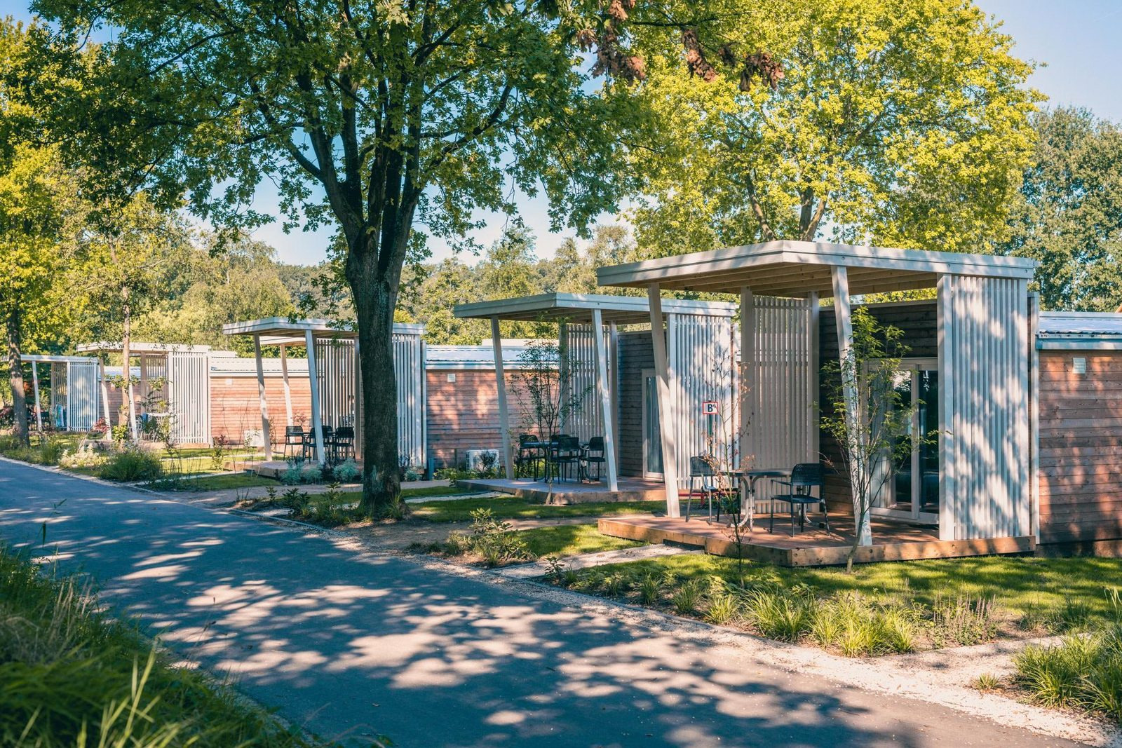 leuk-tiny-cottage-voor-4-personen-op-een-kindvriendelijk-vakantiepark-nabij-de-efteling