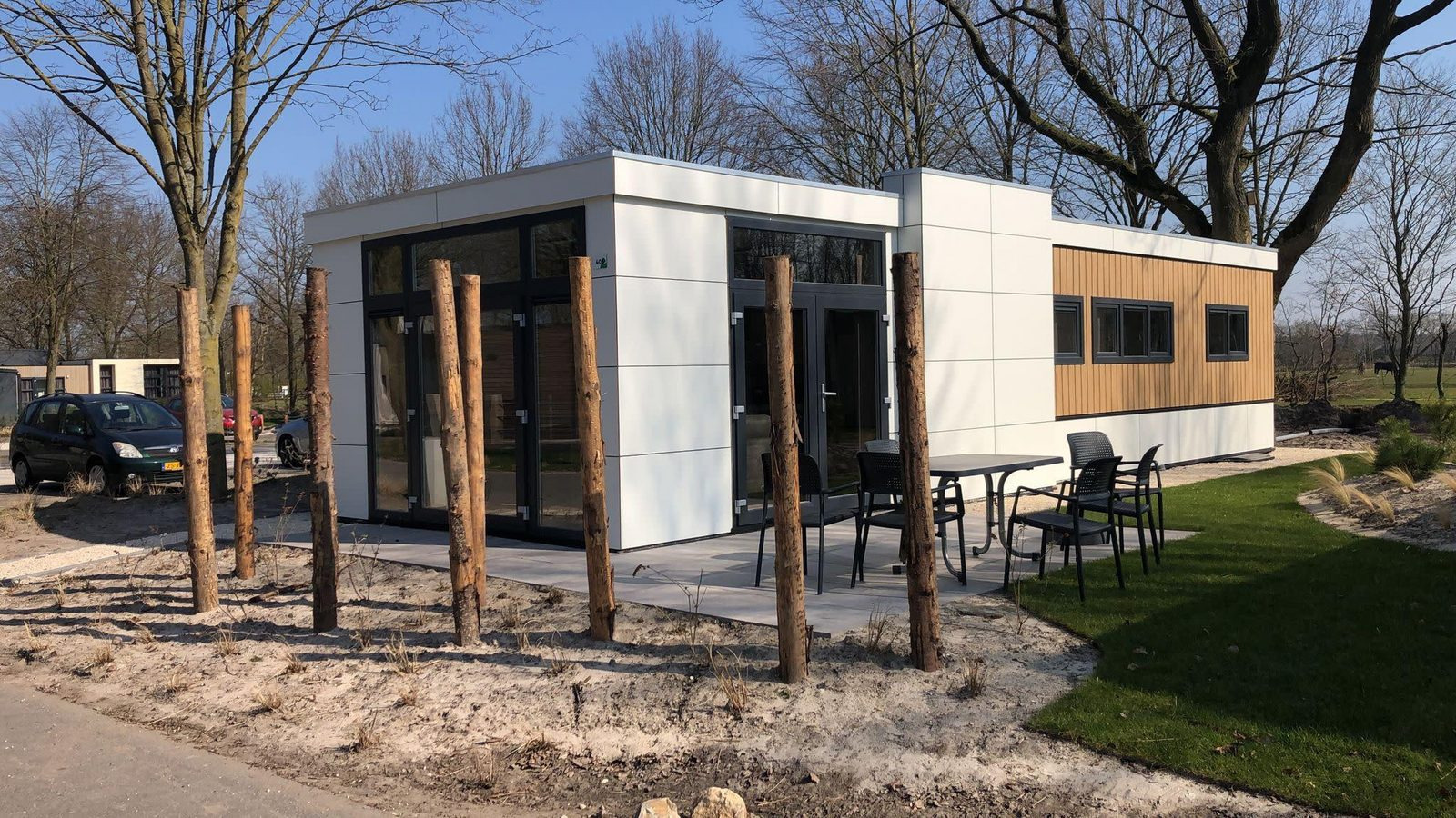 Chalet voor 6 personen op kindvriendelijk vakantiepark binnen- en buitenzwembad