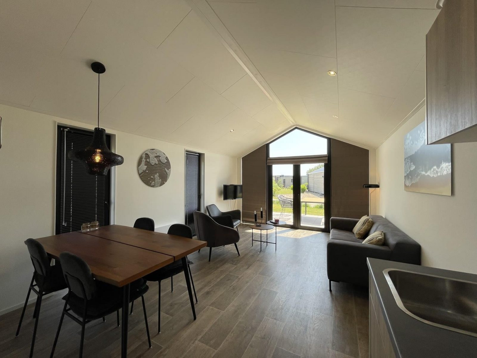 knus-beach-house-voor-4-personen-op-vakantiepark-enkhuizer-strand-in-enkhuizen