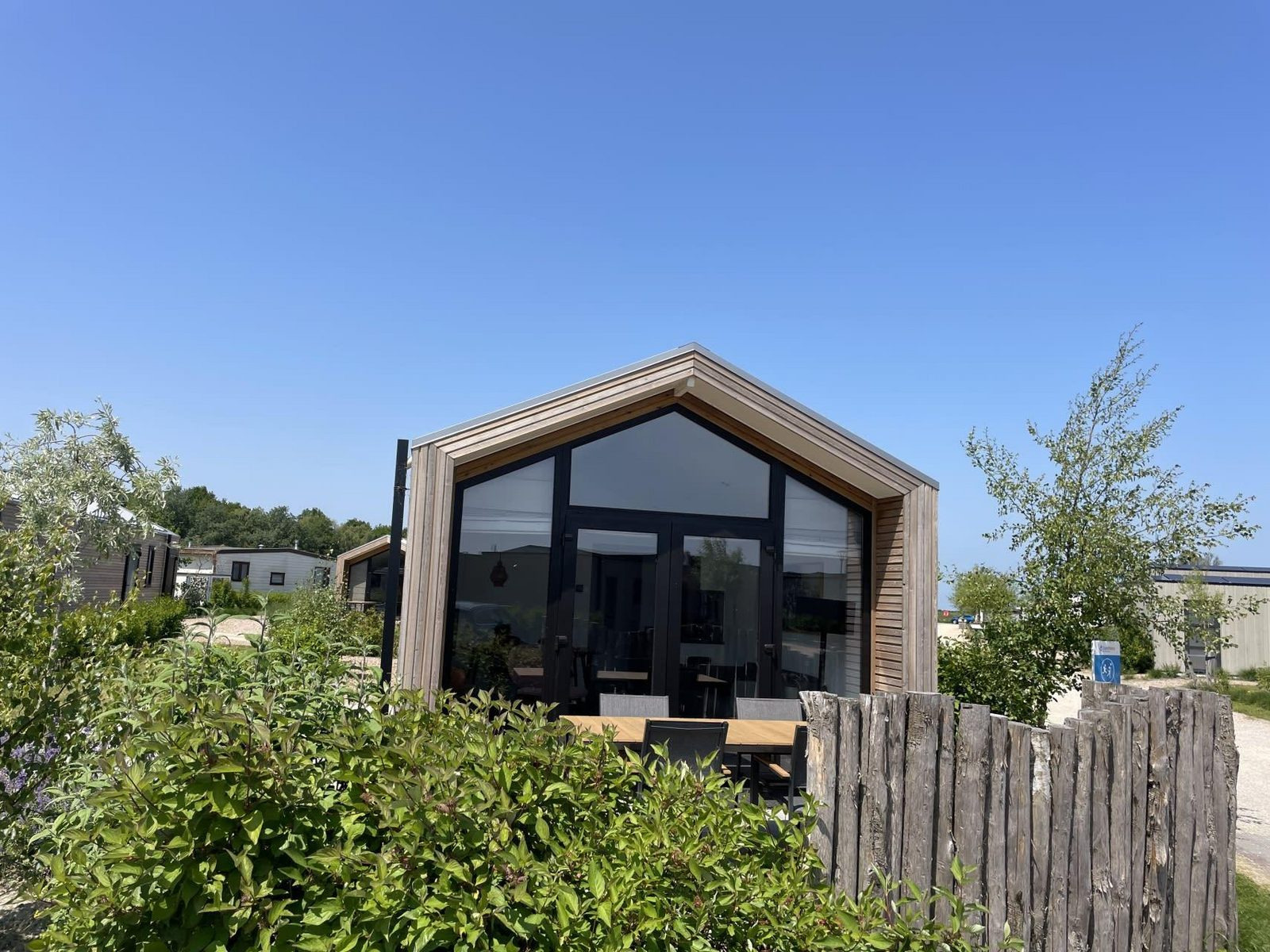 knus-beach-house-voor-4-personen-op-vakantiepark-enkhuizer-strand-in-enkhuizen