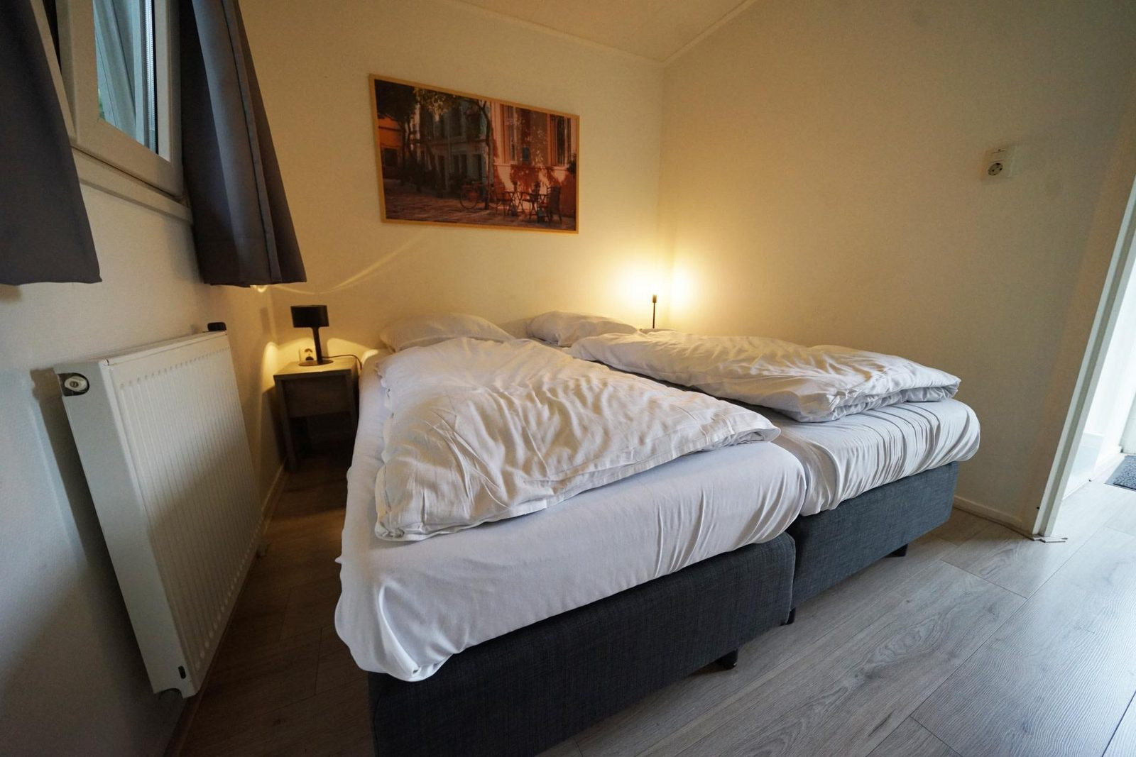 basic-4-persoons-chalet-op-vakantiepark-buitenhuizen-in-velsen-zuid-nabij-amsterdam