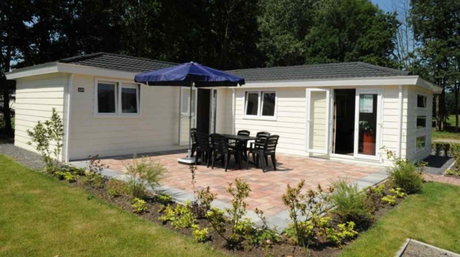 6-persoons-chalet-op-vakantiepark-buitenhuizen-nabij-haarlem-en-amsterdam