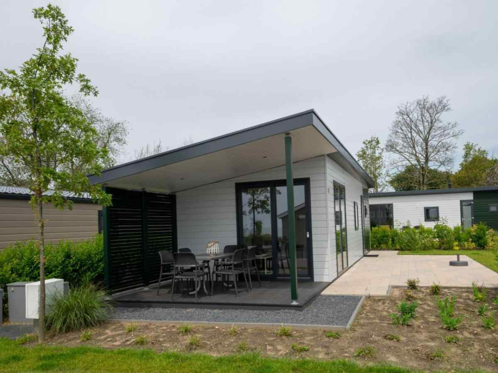 sfeervol-4-persoons-chalet-op-gezellig-vakantiepark-aan-het-markermeer