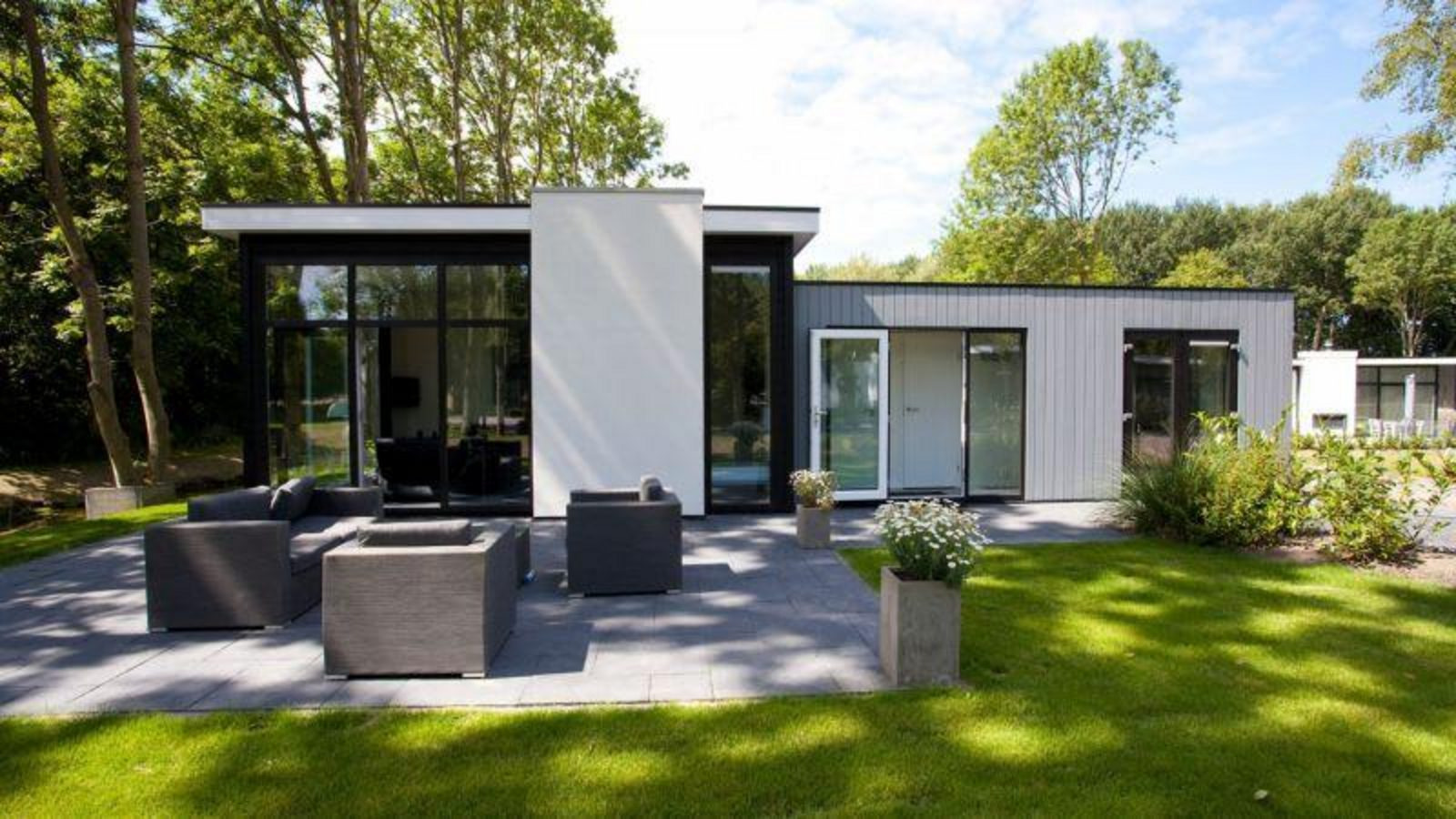 4-persoons-vakantiewoning-met-veel-comfort-op-een-vakantiepark-in-halfweg