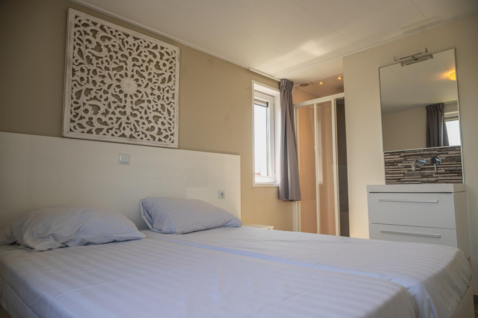Recreatiewoning in West-Graftdijk voor 10 personen foto 19