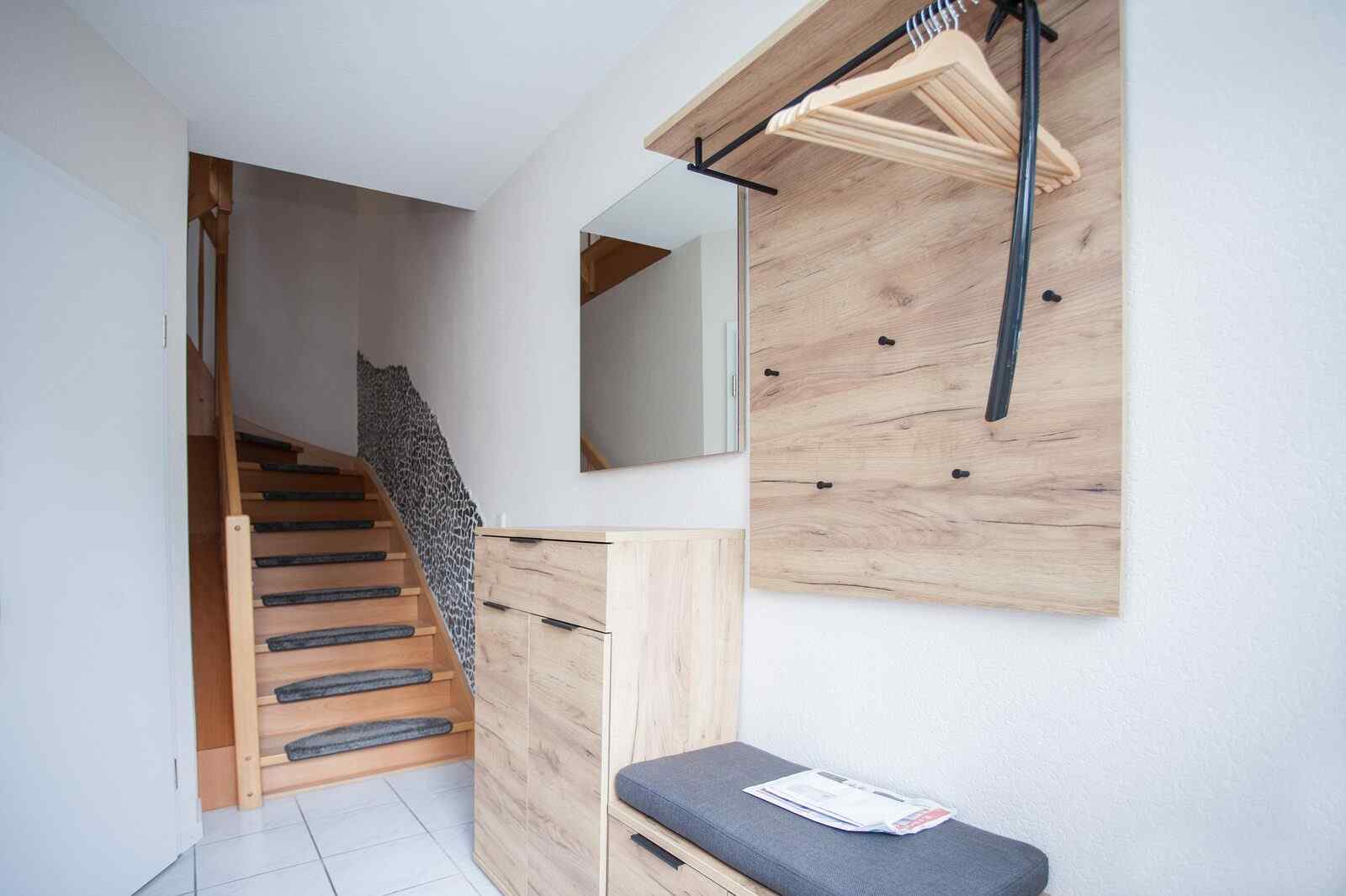 heerlijk-6-persoons-vakantiehuis-nabij-het-centrum-van-winterberg