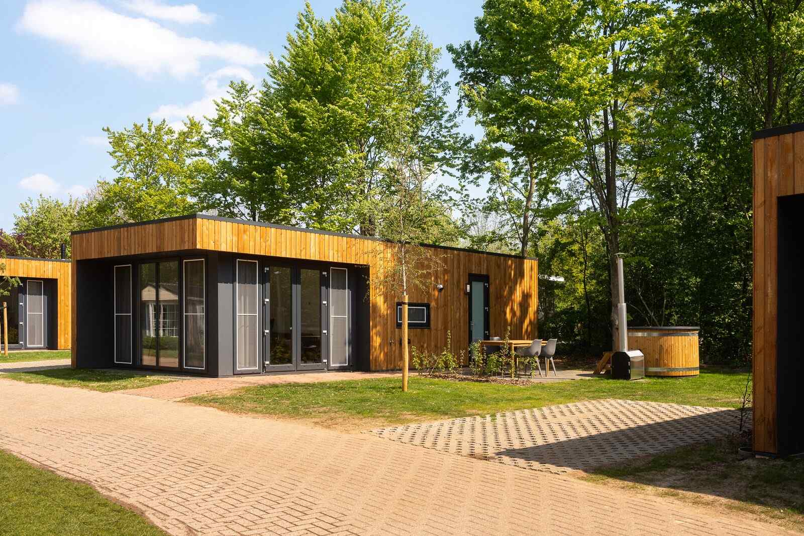 Luxe 4 persoons vakantiehuis met hottub op Vakantiepark