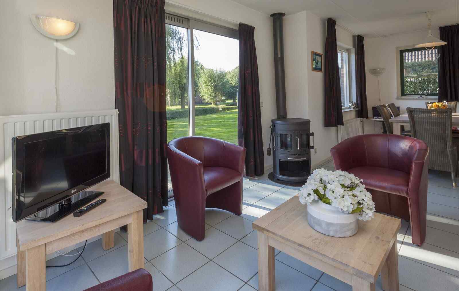 comfortabel-6-persoons-vakantiehuis-op-de-sallandshoeve-in-salland