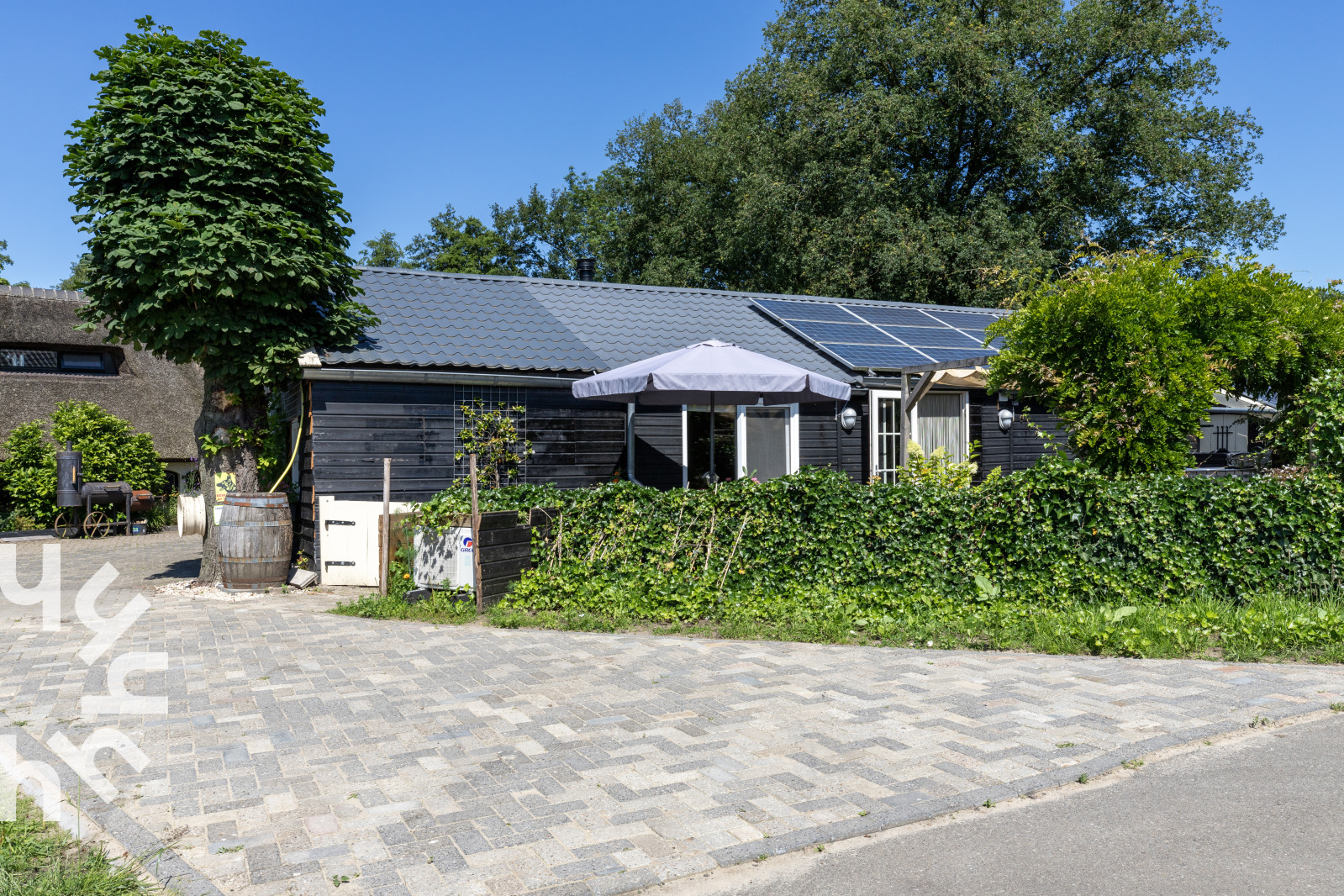 sfeervol-4-persoons-appartement-met-een-hottub-in-de-tuin-in-nieuw-heeten