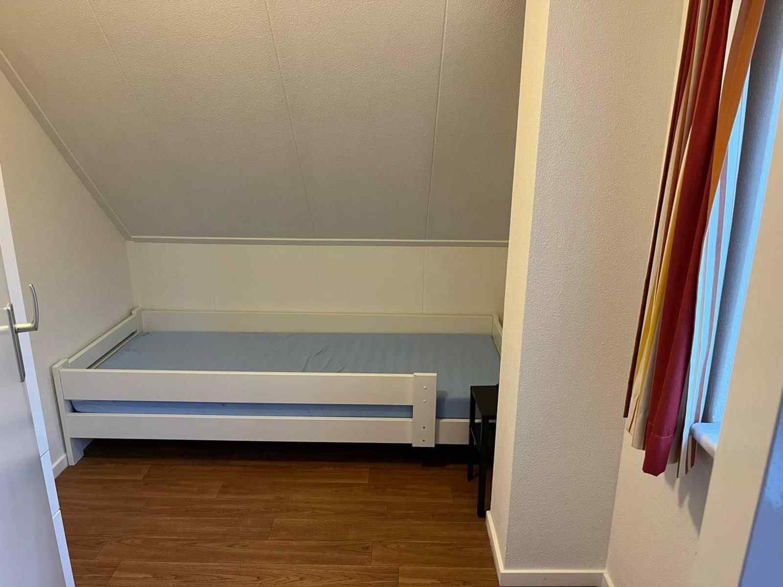 5-persoons-vakantiehuis-met-tuinkamer-op-vakantiepark-hellendoorn