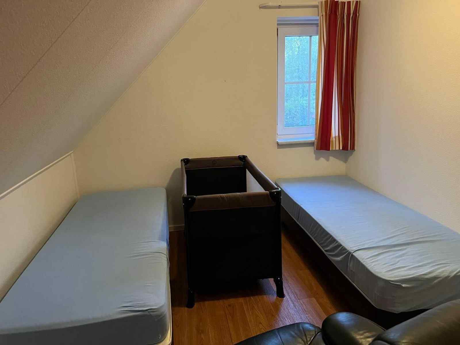 5-persoons-vakantiehuis-met-tuinkamer-op-vakantiepark-hellendoorn