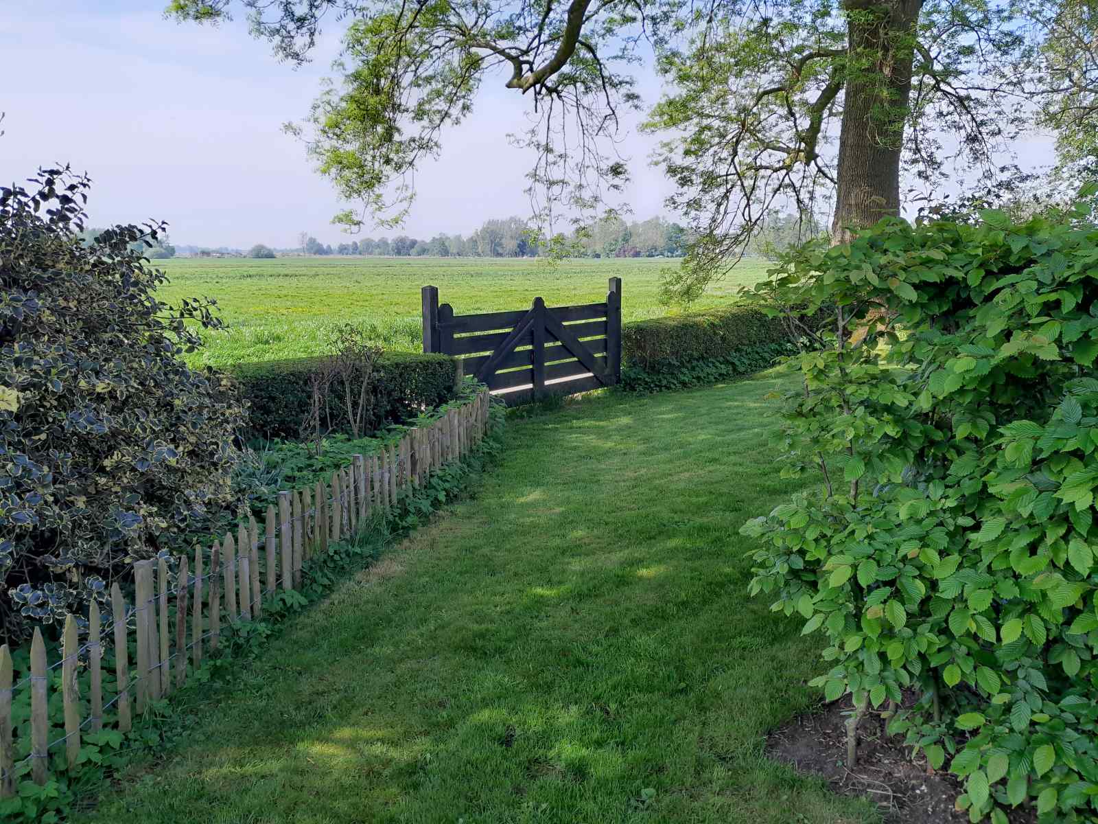 6-persoons-appartement-met-drie-slaapkamers-in-het-centrum-van-giethoorn