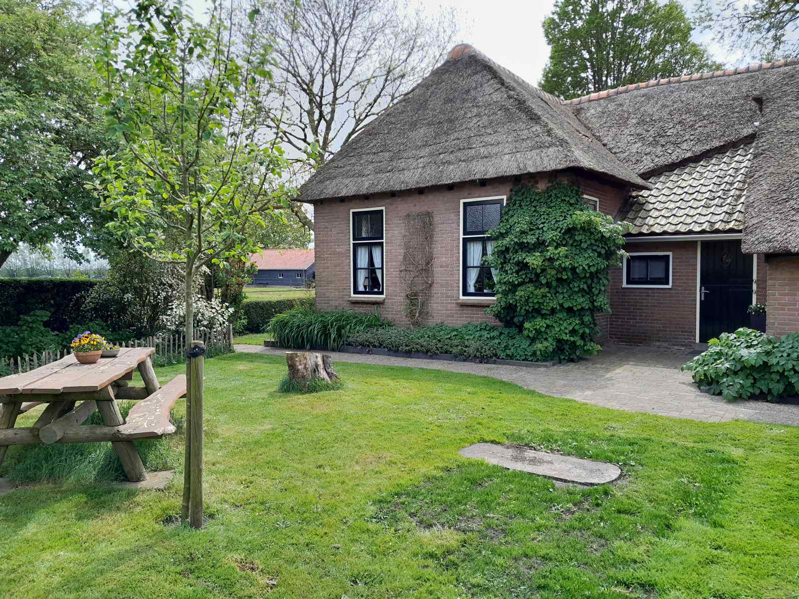 7-persoons-appartement-in-het-centrum-van-giethoorn