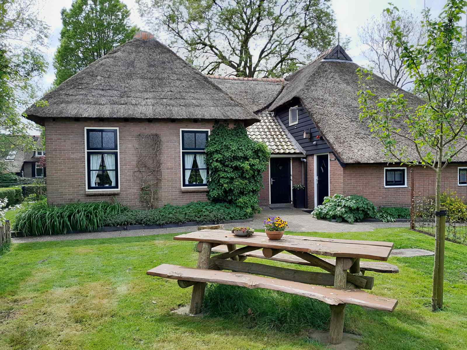 7-persoons-appartement-in-het-centrum-van-giethoorn