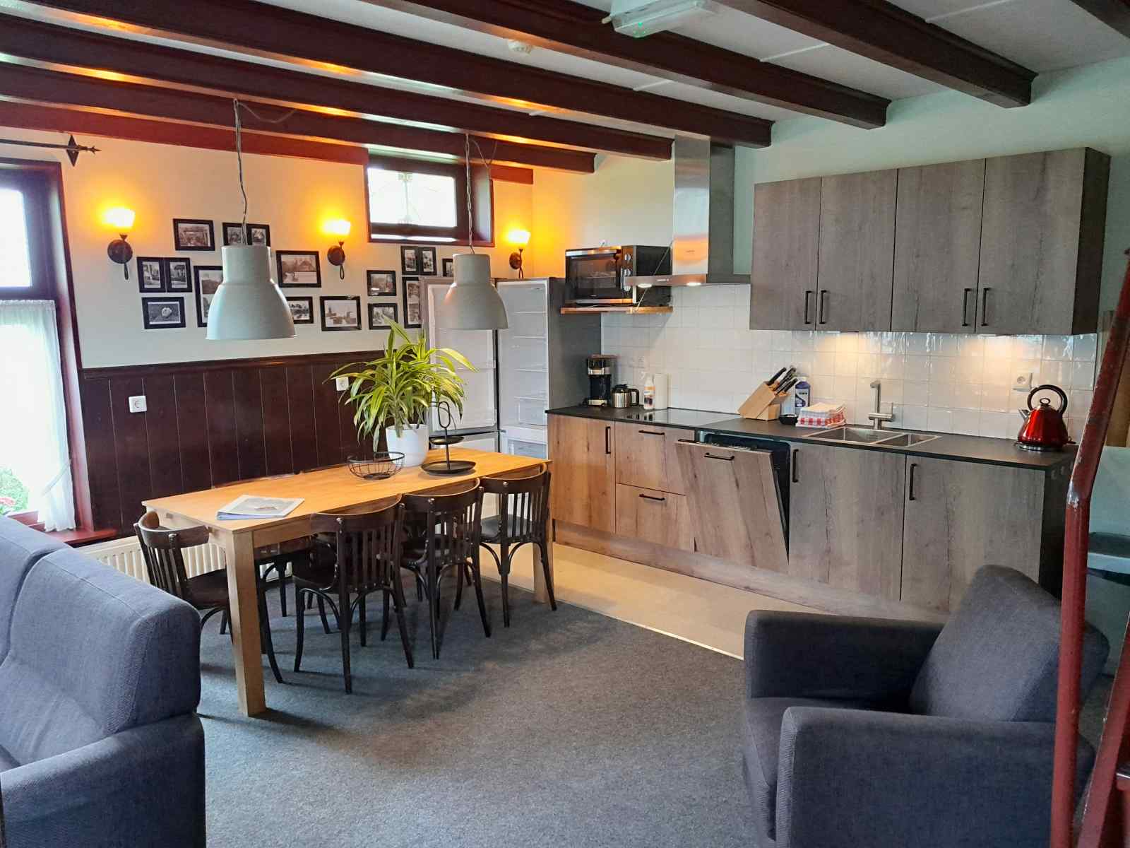 7-persoons-appartement-in-het-centrum-van-giethoorn