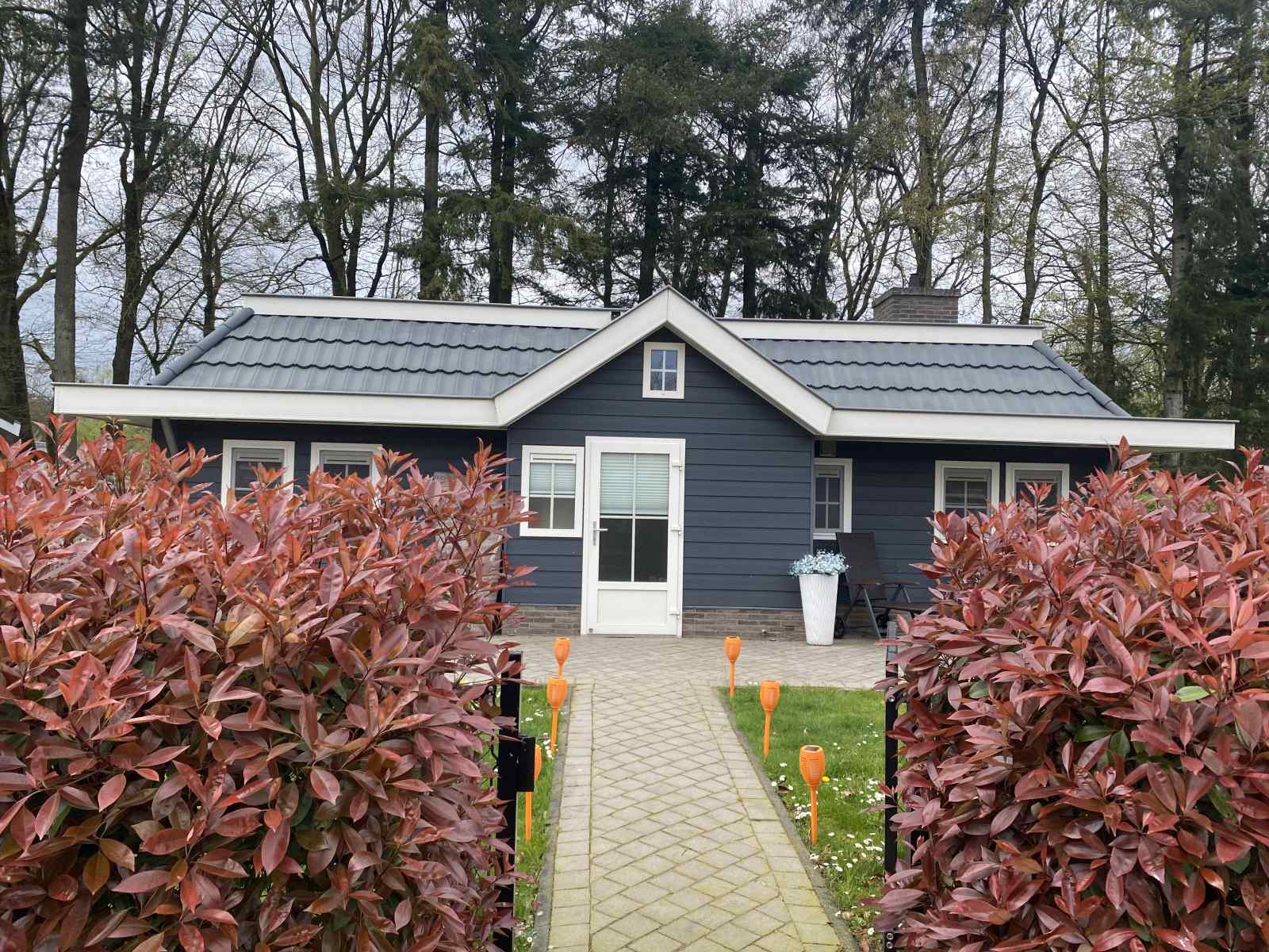 Landelijk ingerichte 4 persoons bungalow gelegen in het