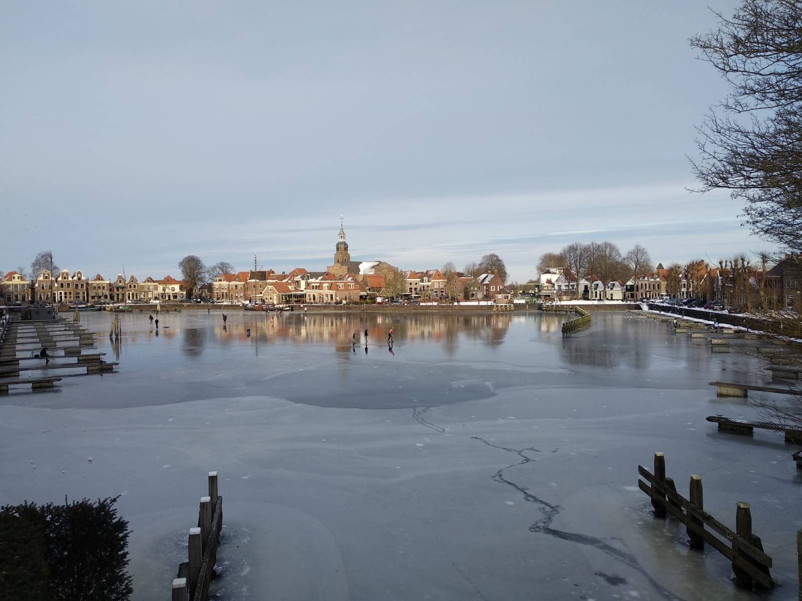 authentiek-2-persoons-appartement-in-hollandse-stijl-met-vermeer-en-uitzicht-op-de-haven