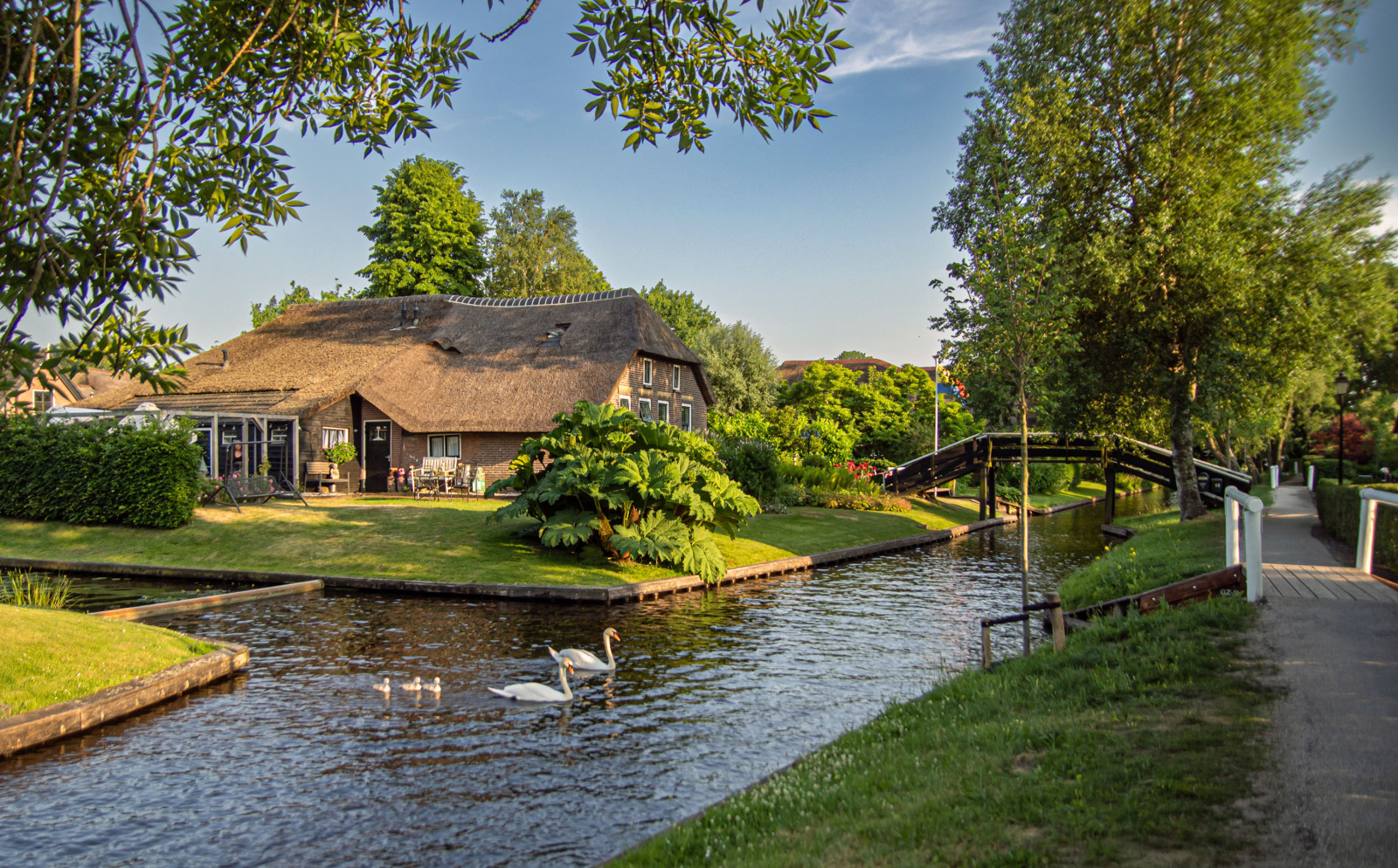 Charmant 6 persoons vakantiehuis met hottub en sauna, g