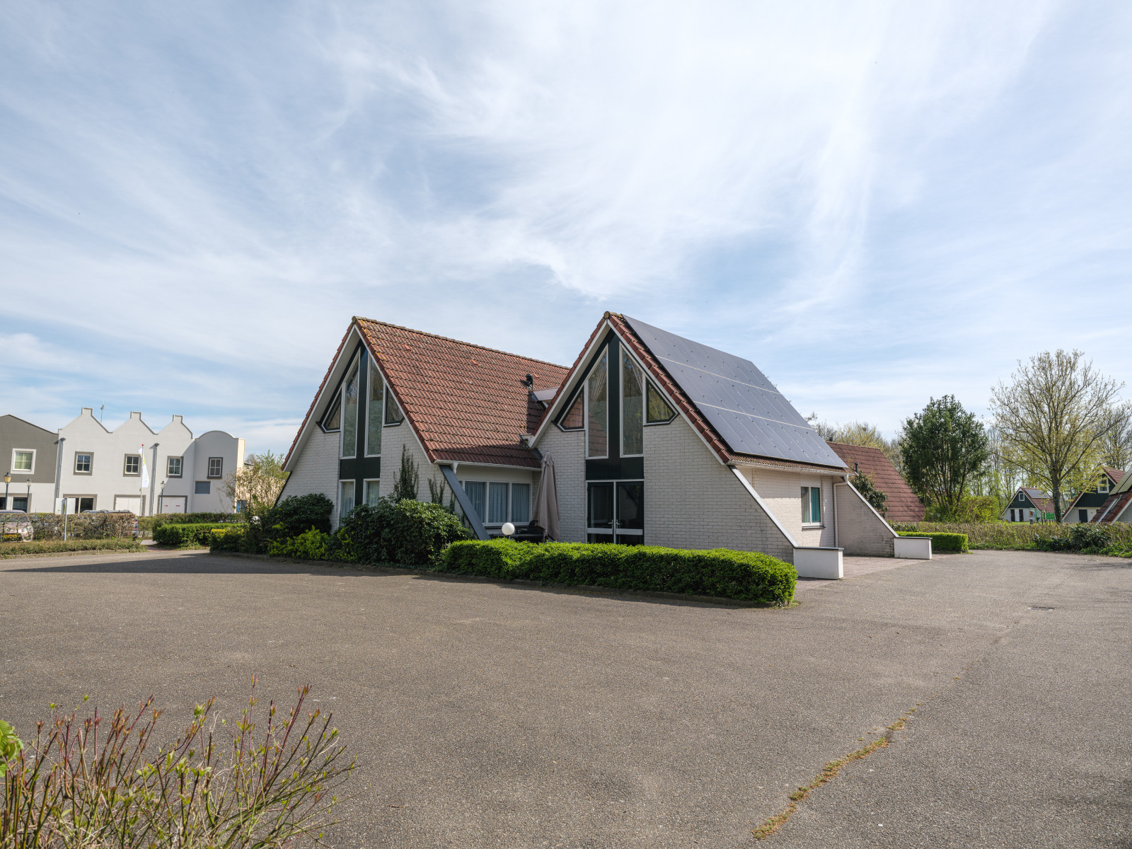 Groepsaccommodatie voor 16-personen met moderne faciliteiten in Overijsselse natuur β vrijgezellenfeest in Overijssel