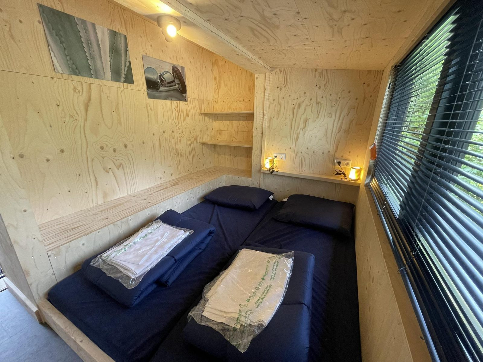 tiny-house-voor-4-personen-op-vakantiepark-de-utrechtse-heuvelrug