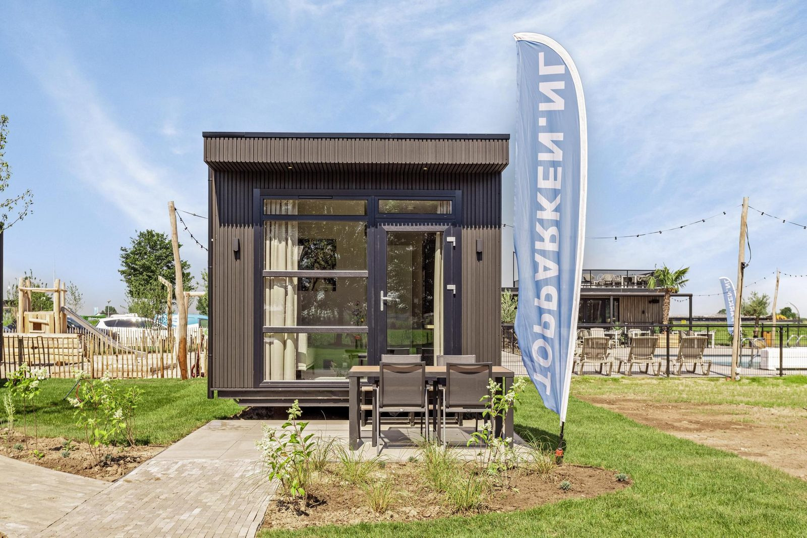 2 persoons Tiny House op Resort Lexmond